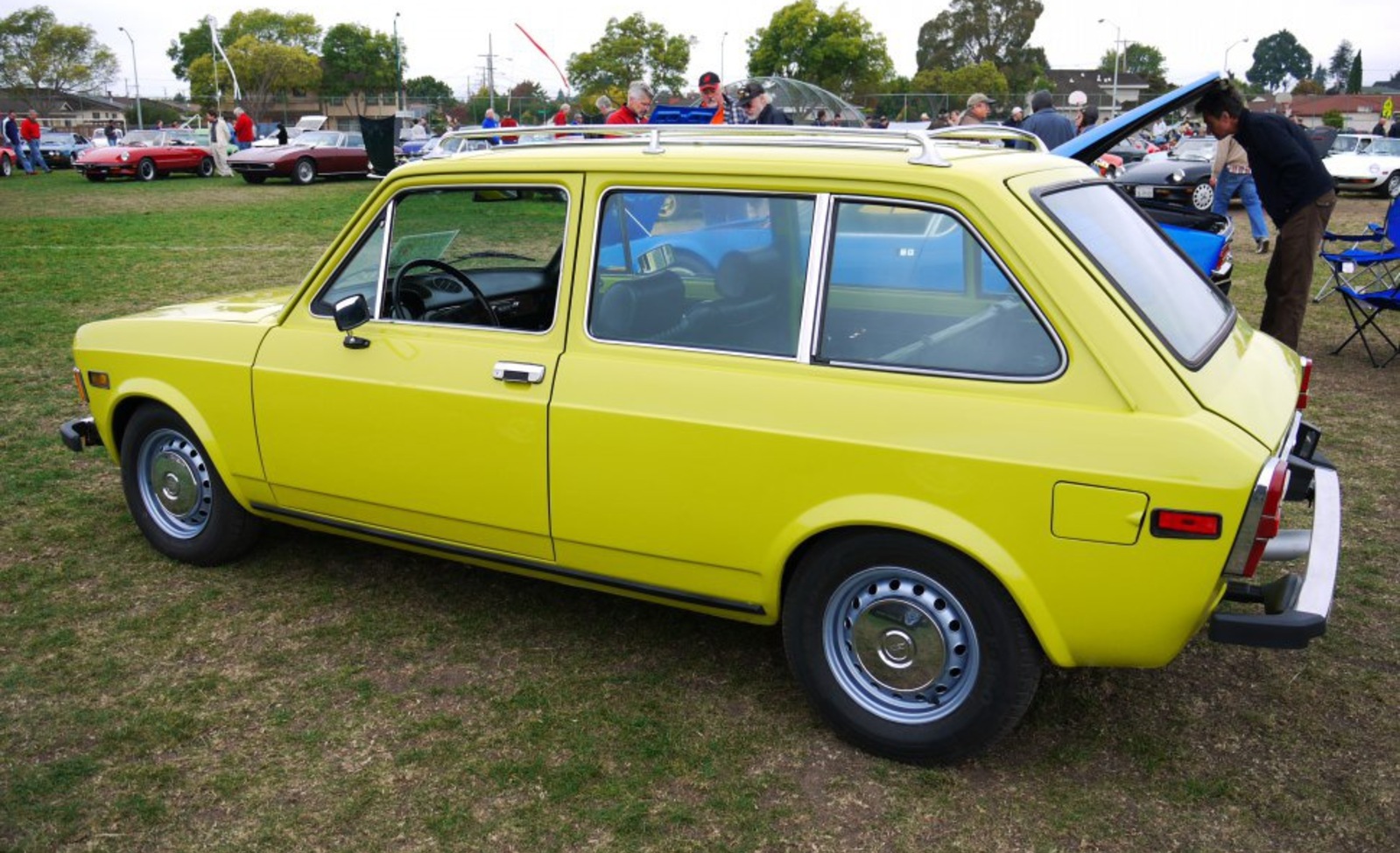 Fiat 128 Familiare 1.1 (AF) (45 Hp) 1975, 1976, 1977, 1978, 1979, 1980, 1981 