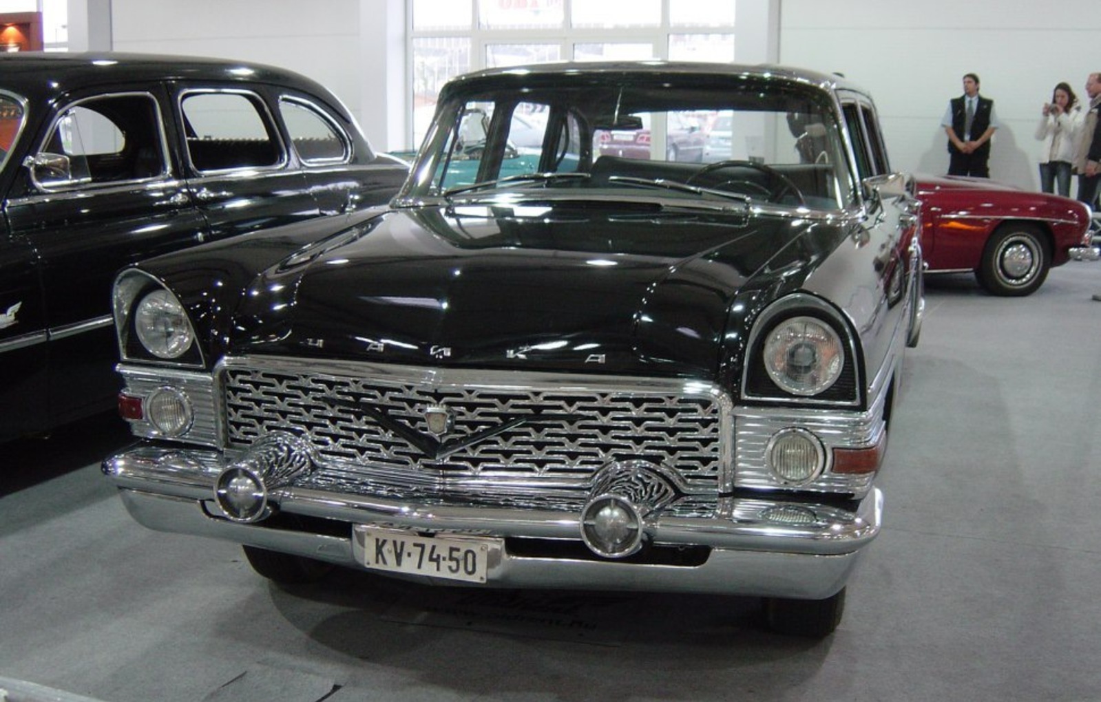 GAZ 13 5.5 V8 (195 Hp) 1959, 1960, 1961, 1962, 1963, 1964, 1965, 1966, 1967, 1968, 1969, 1970, 1971, 1972, 1973, 1974, 1975, 1976, 1977, 1978, 1979, 1980, 1981 