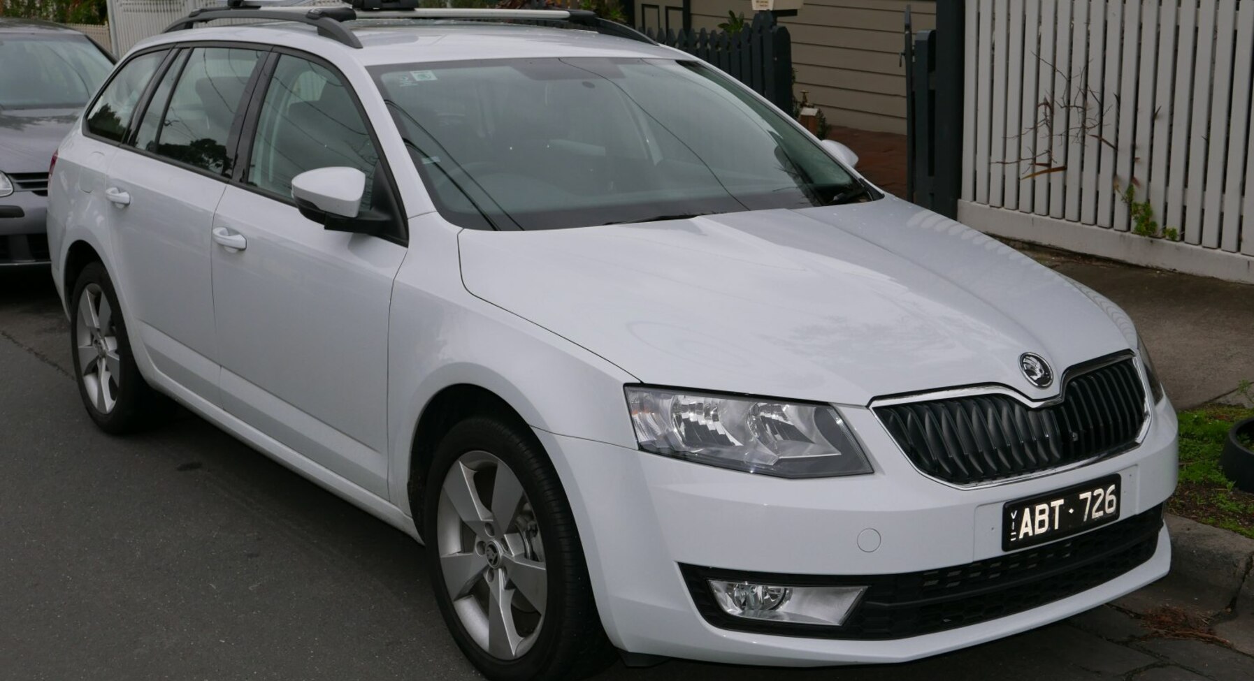 Skoda Octavia III Combi 1.6 TDI (110 Hp) GreenLine 2014, 2015, 2016, 2017 