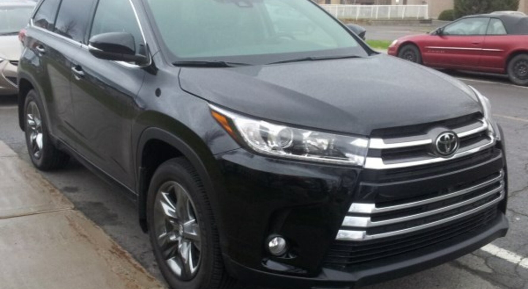 Toyota Highlander III (facelift 2016) 3.5 V6 (249 Hp) 4x4 Automatic 2016, 2017, 2018, 2019 