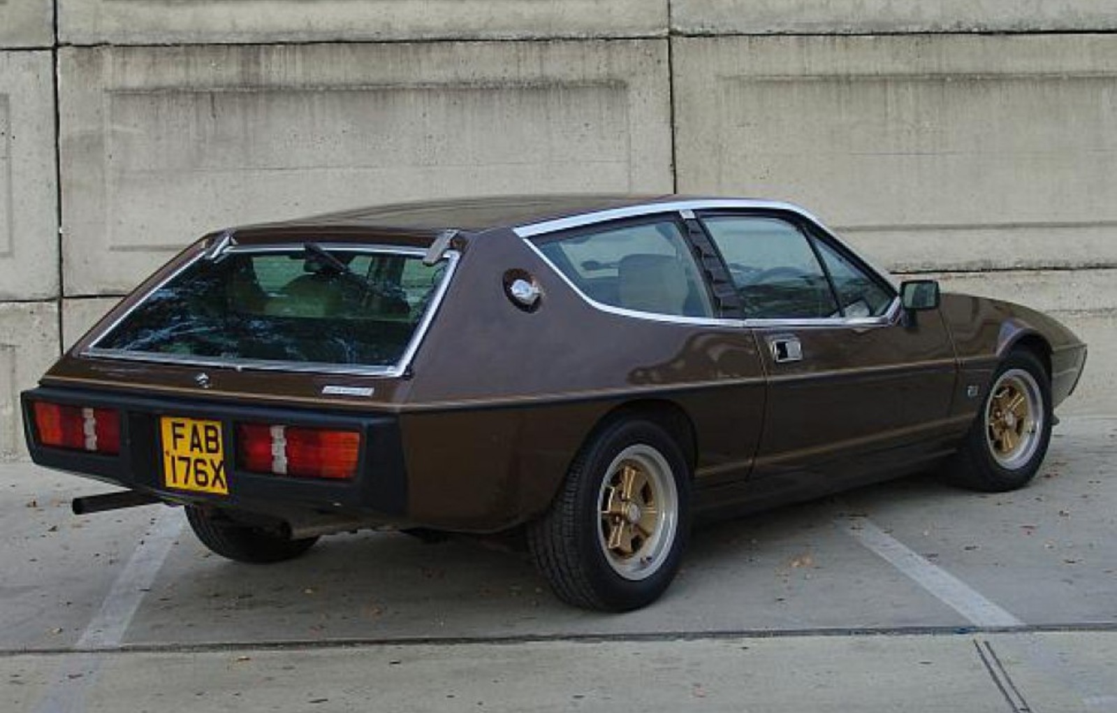 Lotus Elite (Type 83) 2.2 (162 Hp) 1980, 1981, 1982 