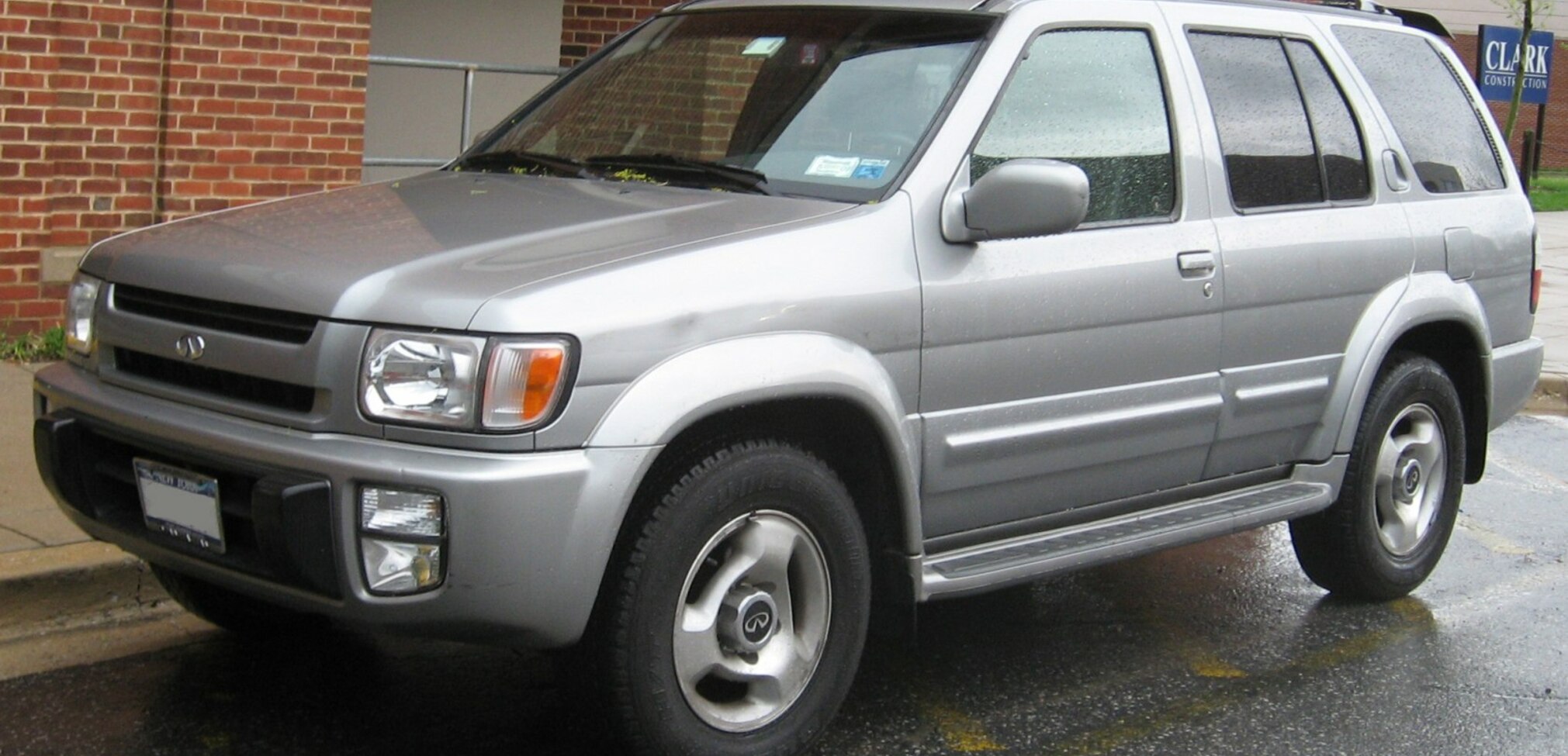 Infiniti QX4 3.5 i V6 24V (243 Hp) 1996, 1997, 1998, 1999, 2000, 2001, 2002 