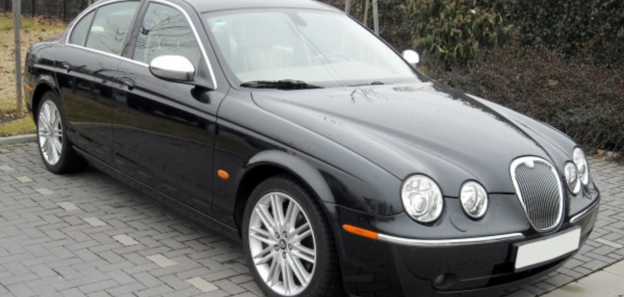 Jaguar S-type (CCX) 4.0 i V8 32V (276 Hp) 1998, 1999, 2000, 2001, 2002 