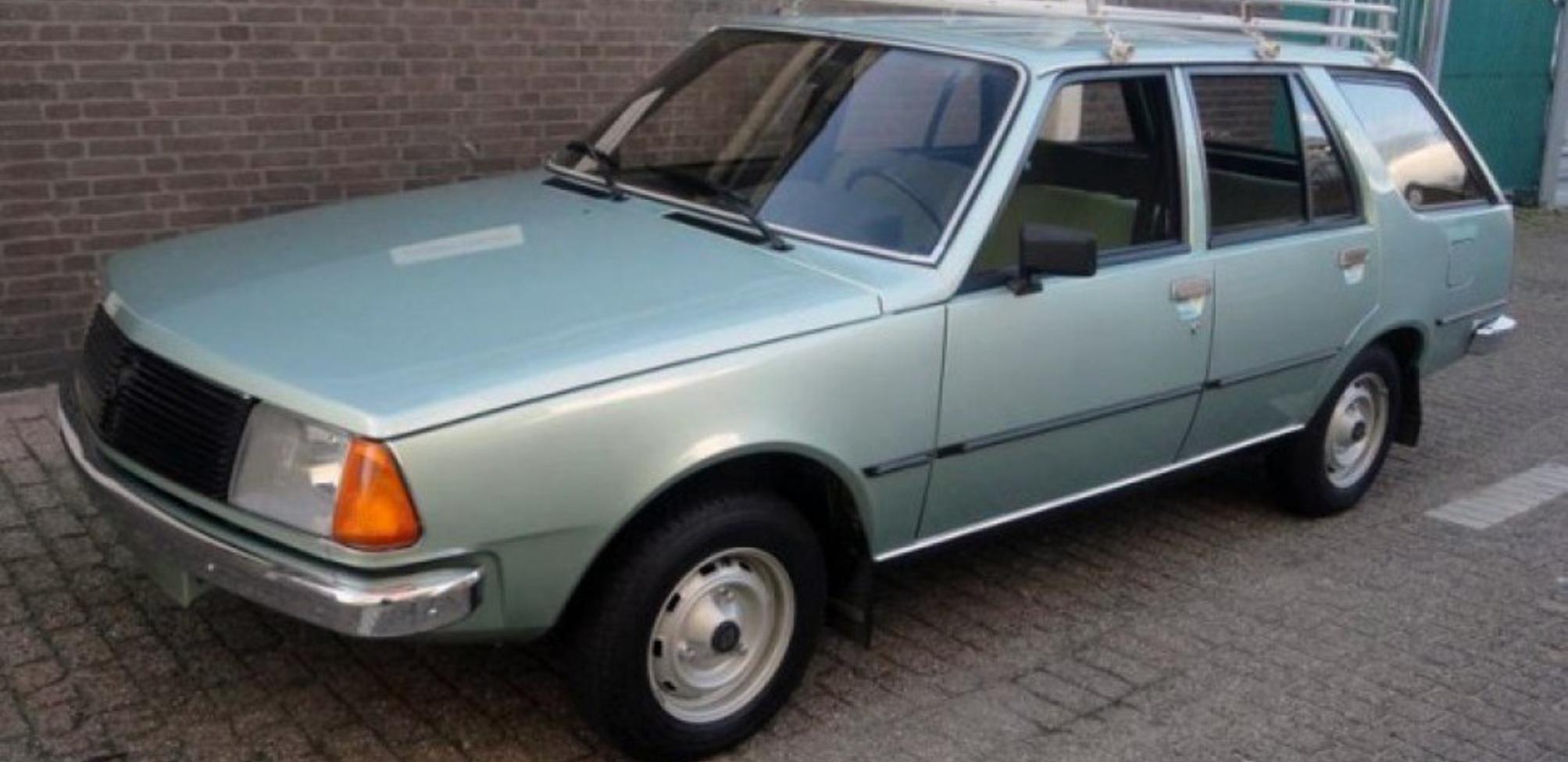 Renault 18 Variable (135) 1.6 Turbo (125 Hp) 1982, 1983, 1984, 1985, 1986 