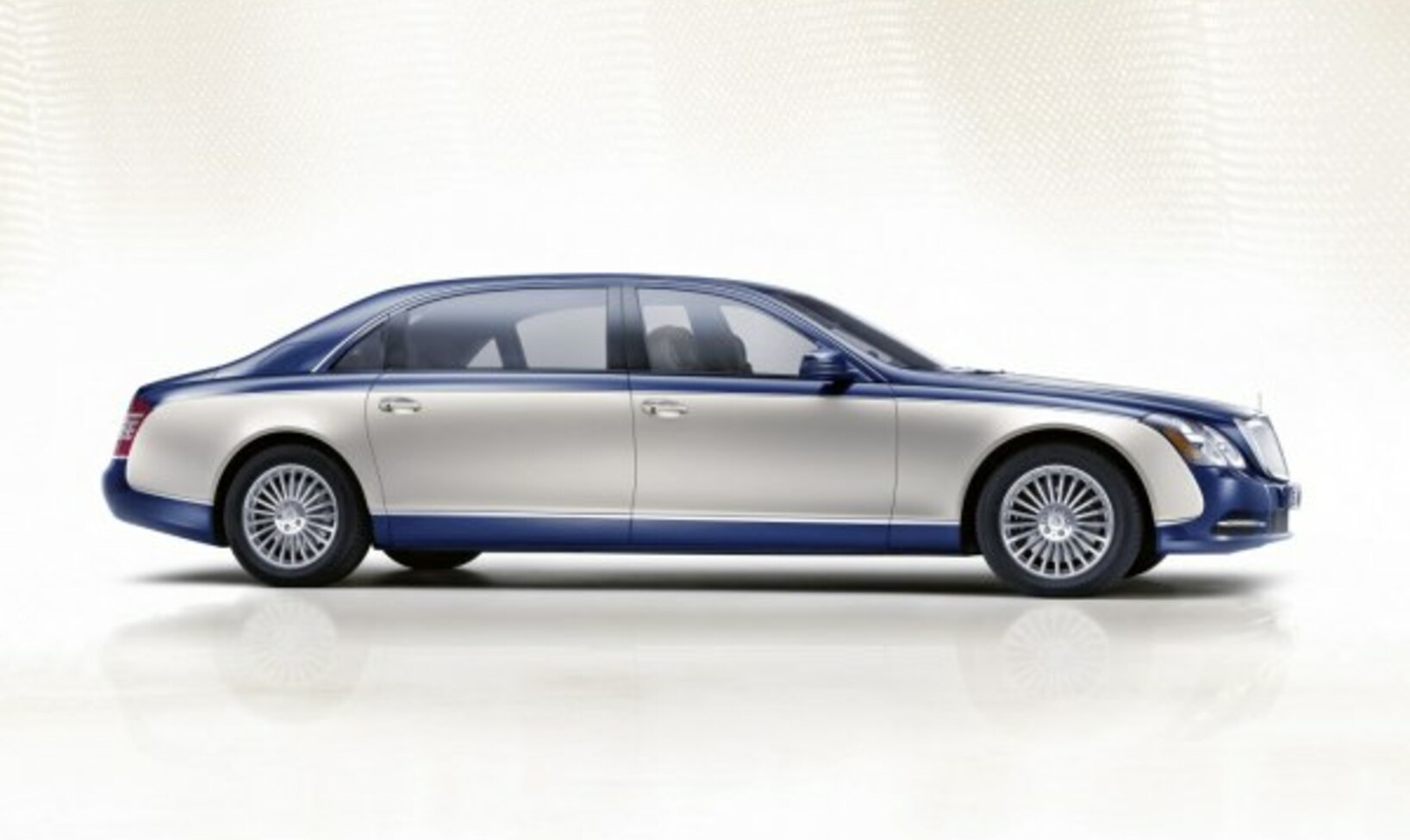 Maybach 62 S (V240, facelift 2010) 6.0 V12 (630 Hp) Automatic 2010, 2011, 2012, 2013 