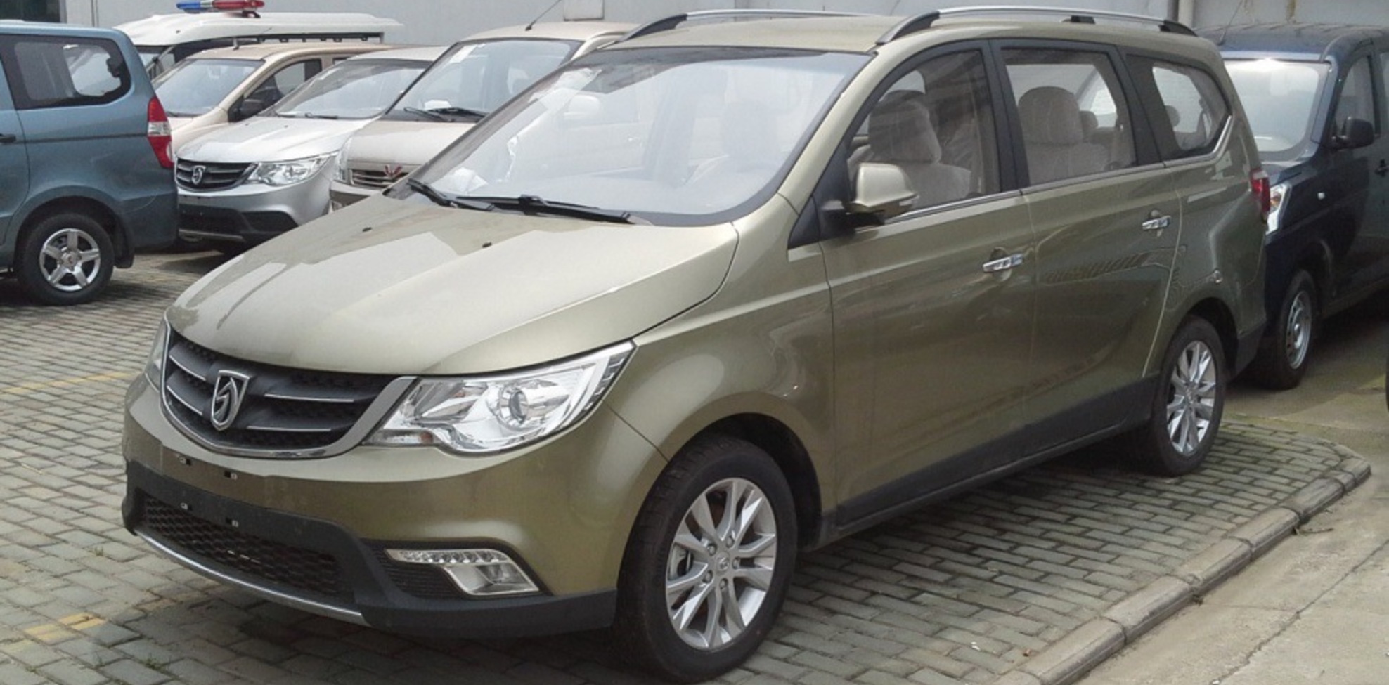 Baojun 730 1.8 (137 Hp) 2014, 2015, 2016, 2017 