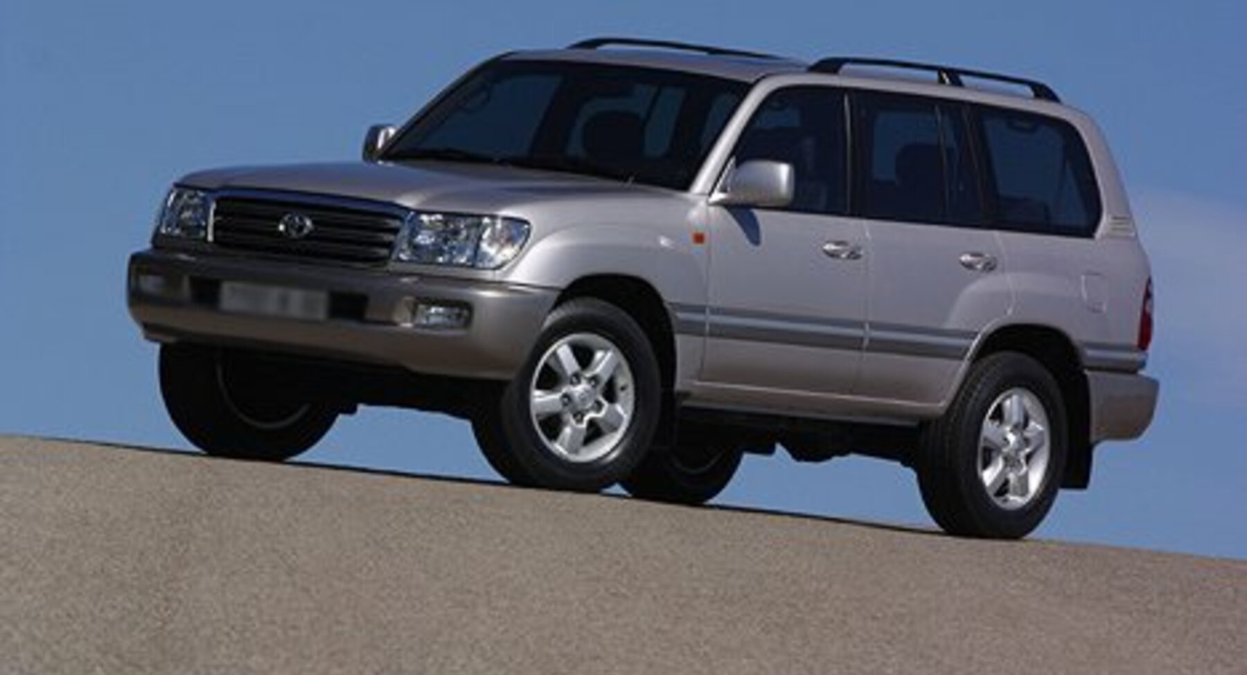 Toyota Land Cruiser (J100, facelift 2002) 4.2 TD (204 Hp) 4WD 2002, 2003, 2004, 2005