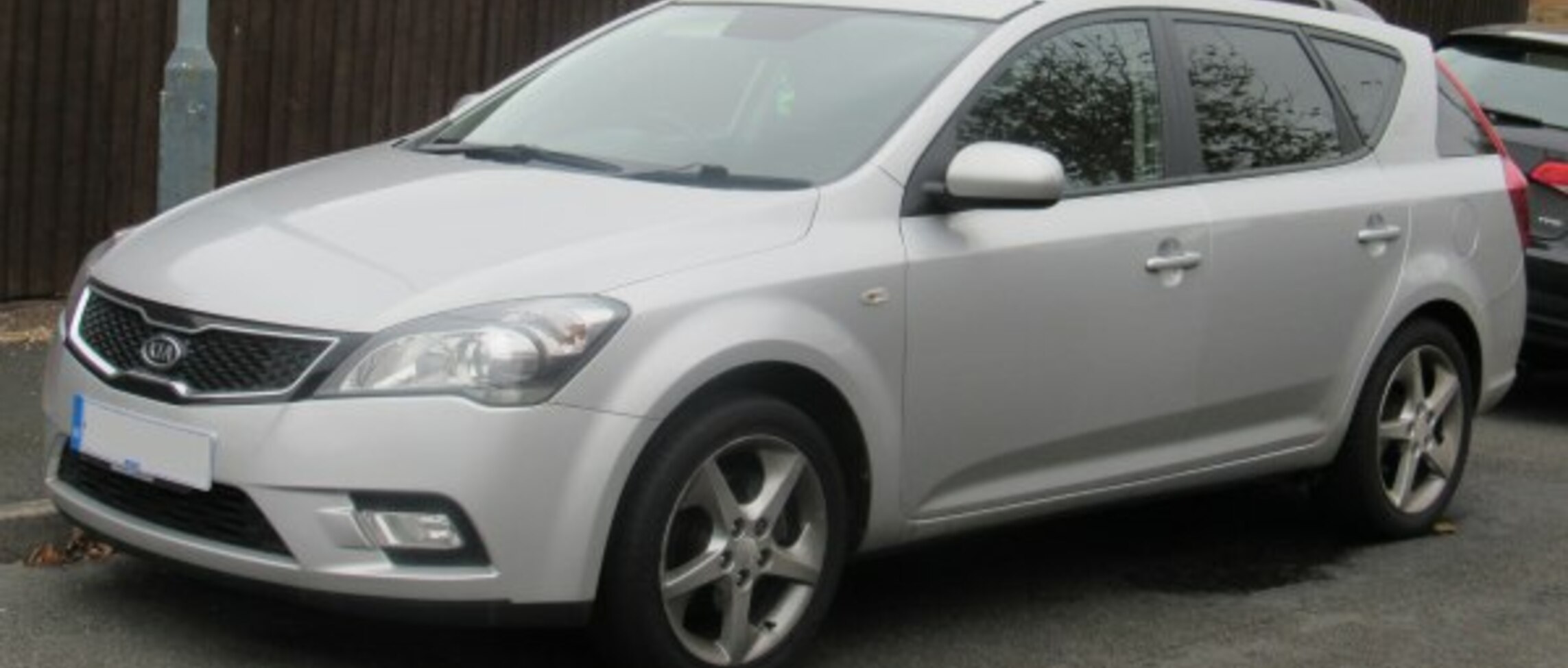 Kia Cee'd SW I (facelift 2009) 1.4 16V (90 Hp) 2009, 2010, 2011, 2012 