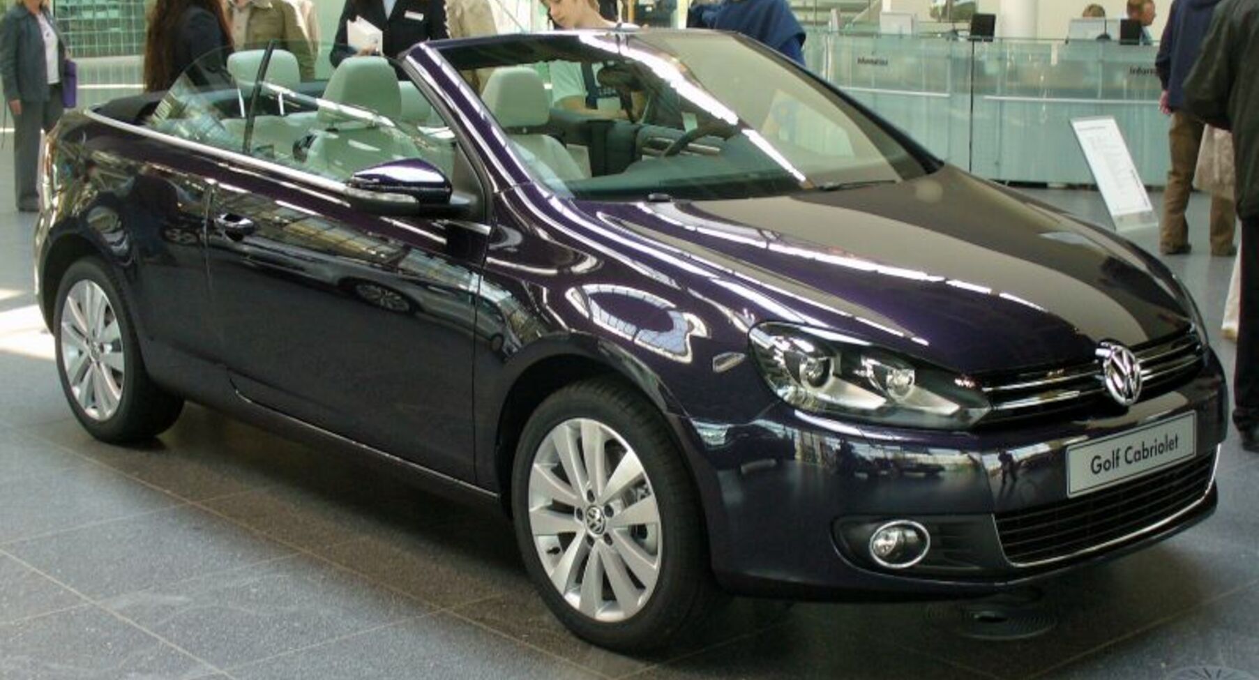 Volkswagen Golf VI Cabriolet (facelift 2015) 1.2 TSI (105 Hp) 2015, 2016 