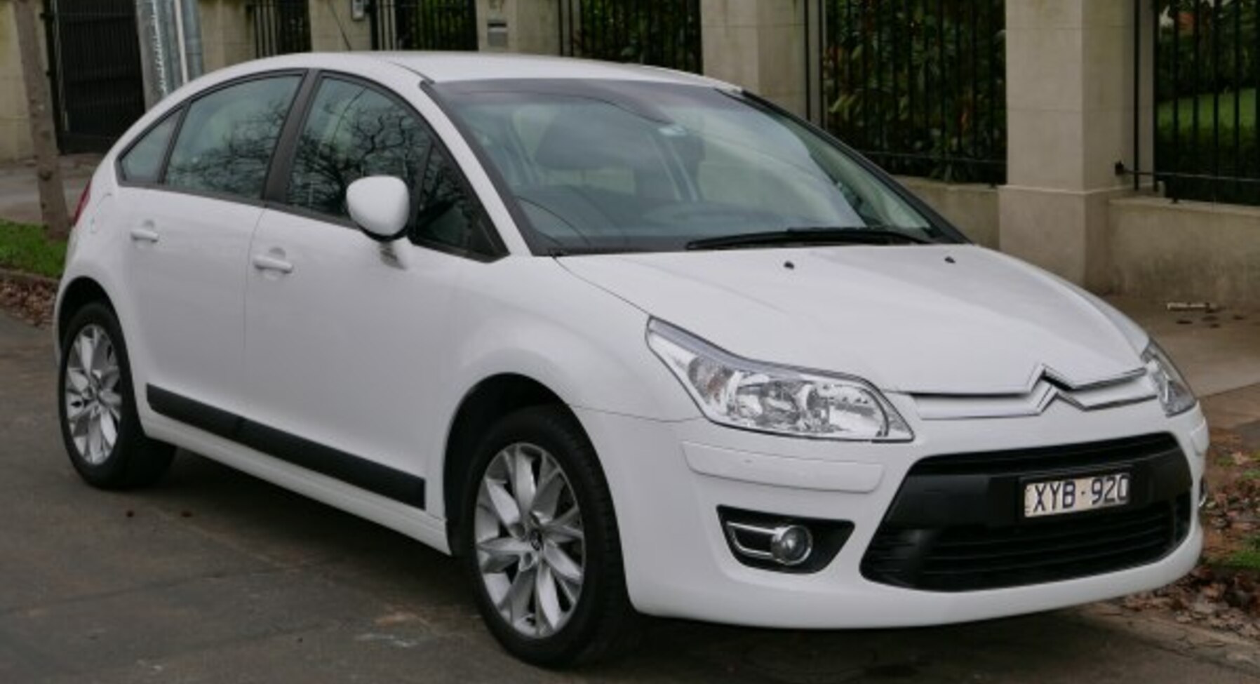 Citroen C4 I Hatchback (Phase II, 2008) 1.6 VTi 16V (120 Hp) 2008, 2009, 2010 