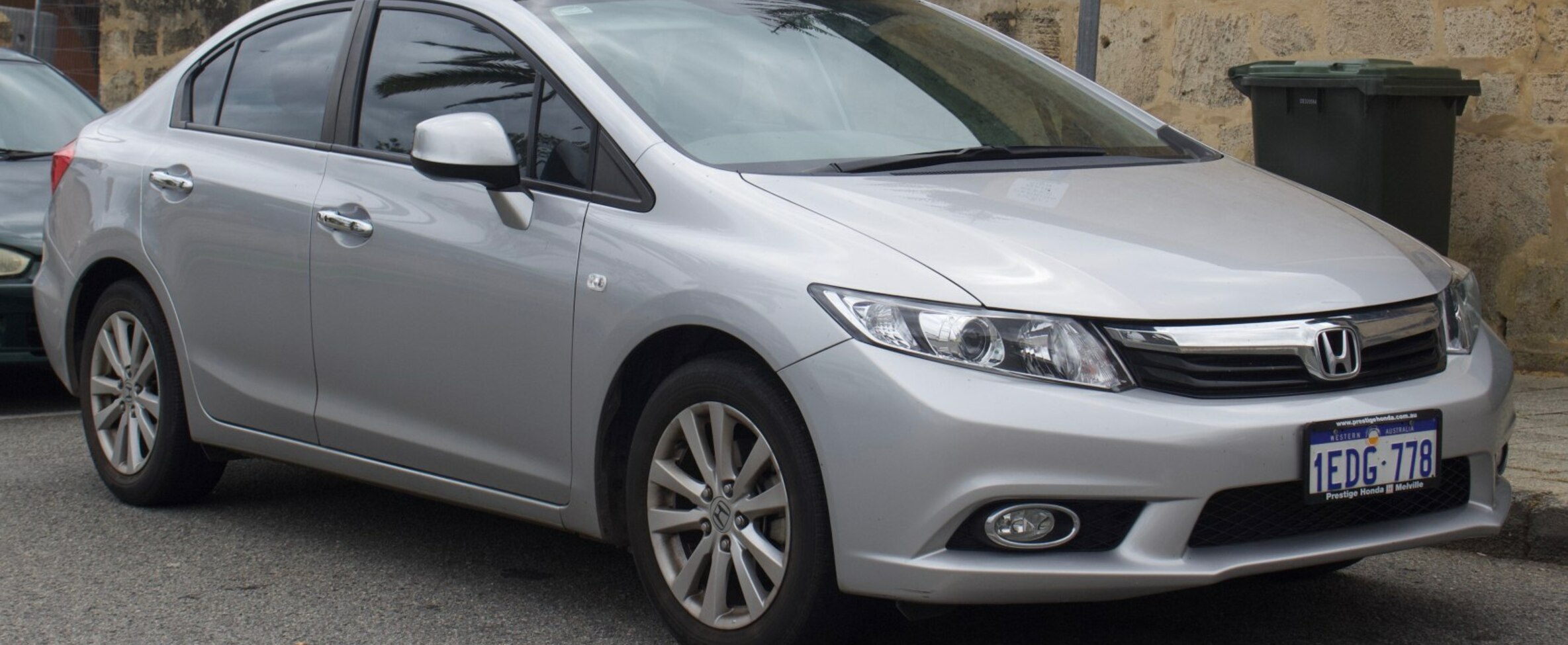 Honda Civic IX Sedan 1.8 i-VTEC (142 Hp) Automatic 2012, 2013, 2014 