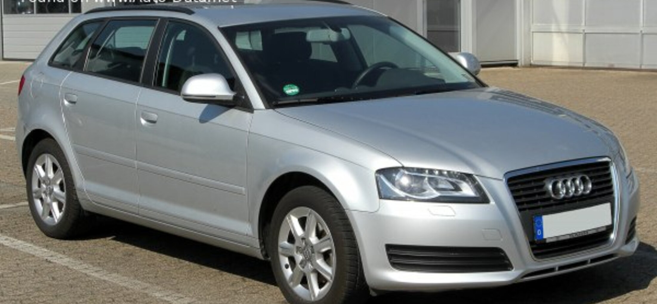 Audi A3 Sportback (8PA, facelift 2008) 1.2 TFSI (105 Hp) start/stop 2010, 2011, 2012 