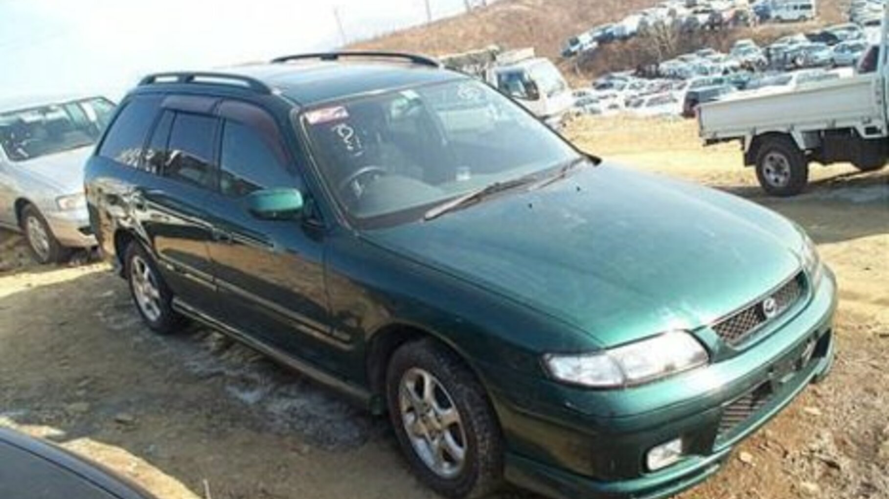 Mazda Capella Wagon 1.8 i (125 Hp) 1997, 1998, 1999, 2000, 2001, 2002 