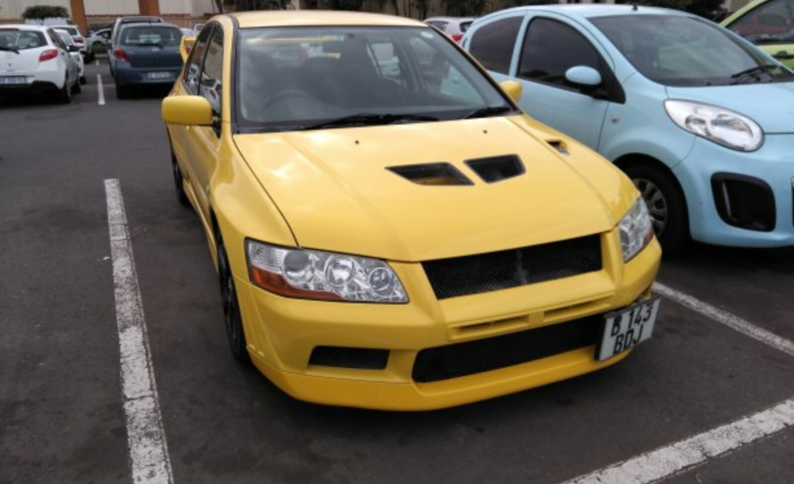 Mitsubishi Lancer Evolution VII 2.0 T (280 Hp) 4WD 2001, 2002, 2003 