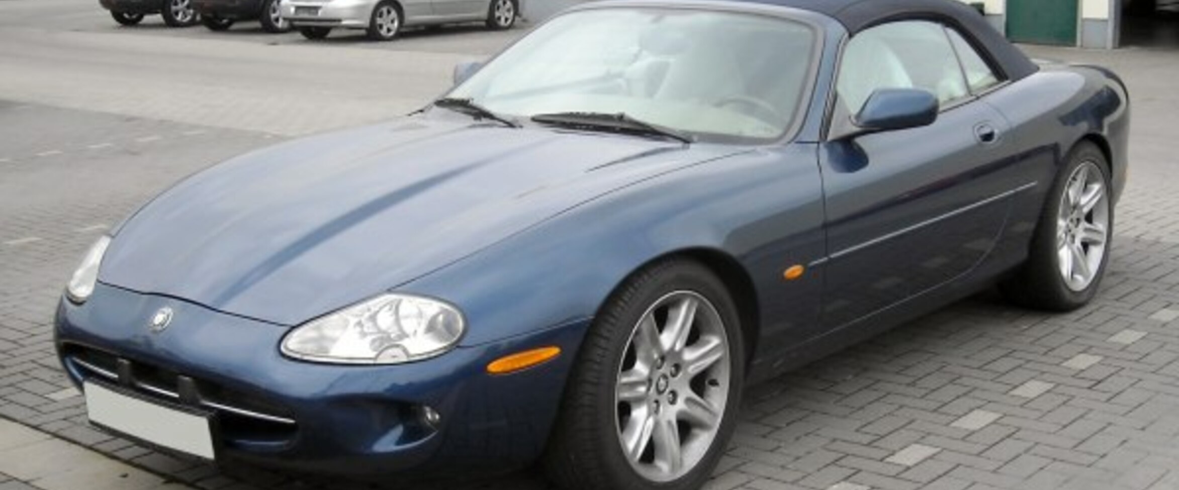 Jaguar XK Convertible (X100) XKR 4.0 V8 (363 Hp) Automatic 1998, 1999, 2000, 2001, 2002 