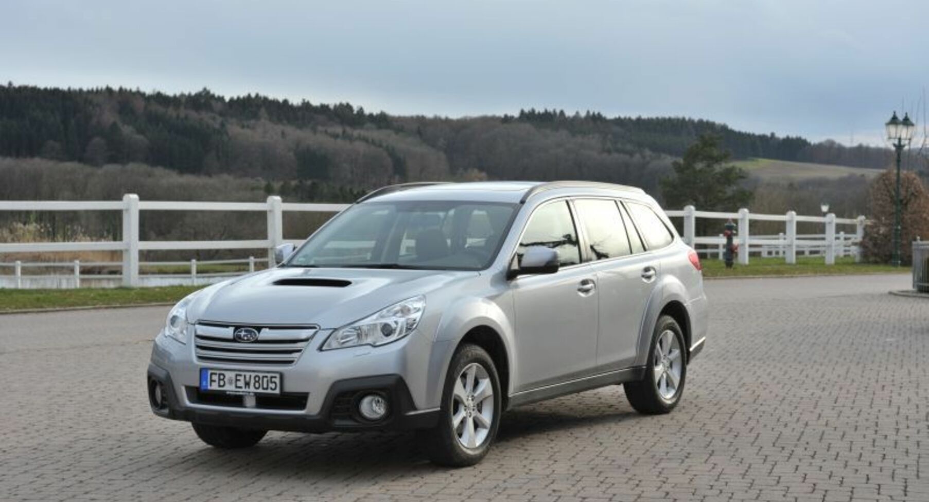 Subaru Outback IV (facelift 2013) 2.5i (173 Hp) AWD Lineartronic 2013, 2014 