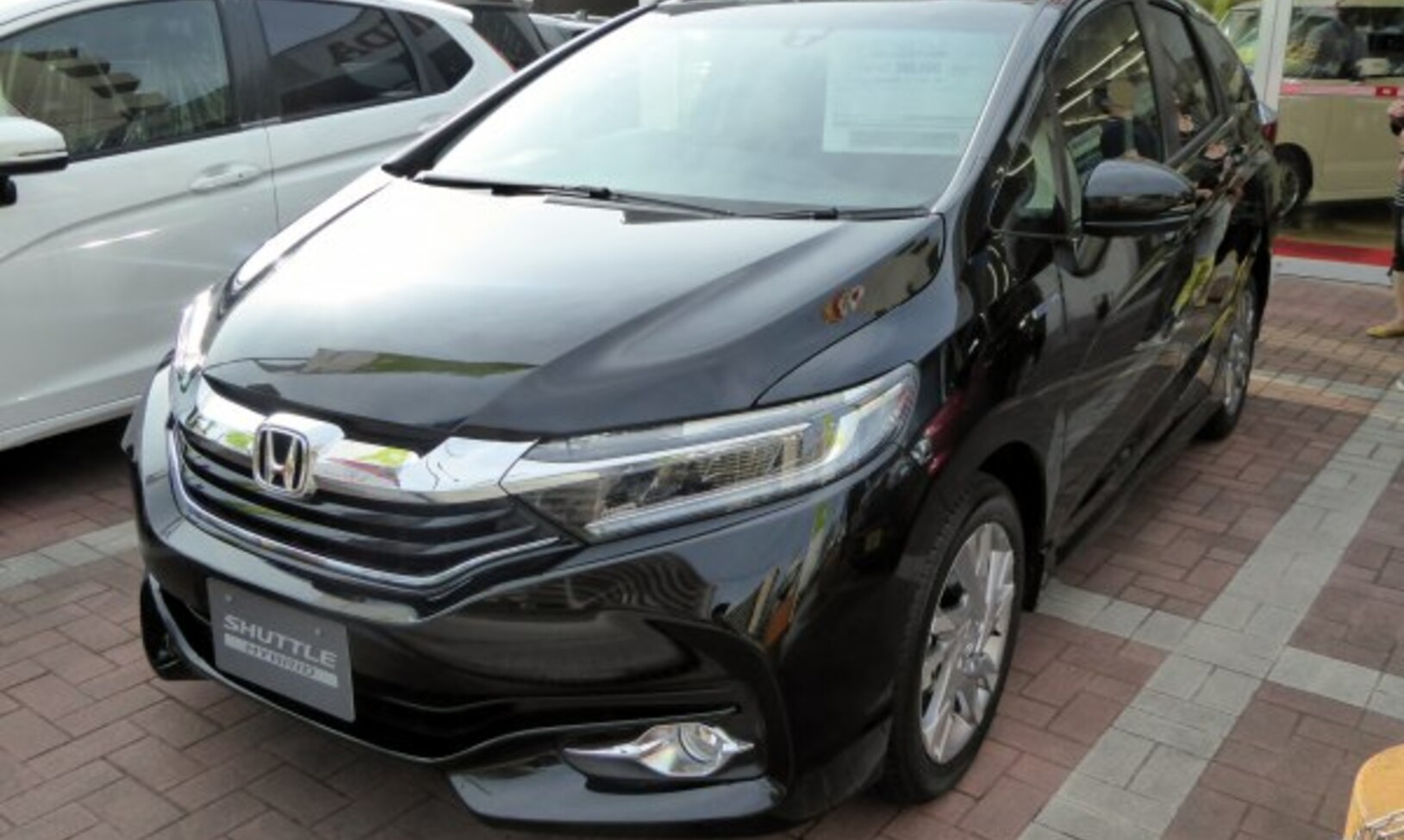 Honda Shuttle 1.5 (110 Hp) Hybrid 4WD Automatic 2015, 2016, 2017, 2018, 2019, 2020, 2021 