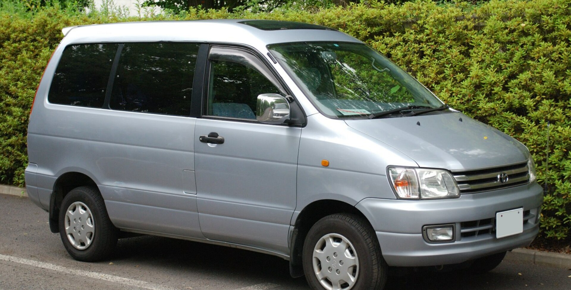 Toyota Town Ace Noah 2.0 (130 Hp) 1996, 1997, 1998, 1999, 2000, 2001 