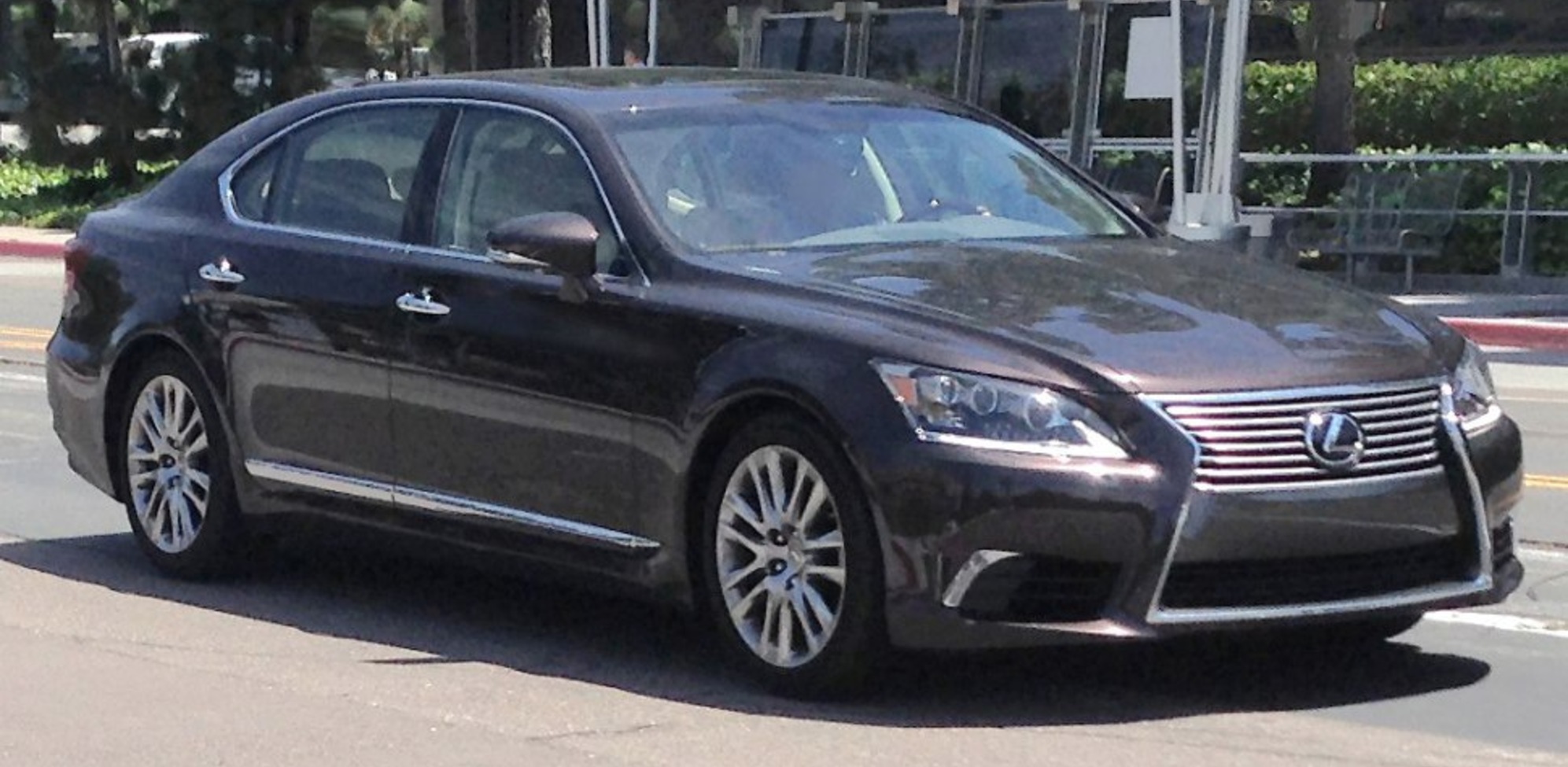 Lexus LS IV Long (facelift 2012) 460L V8 (370 Hp) AWD Automatic 2012, 2013, 2014, 2015, 2016, 2017 