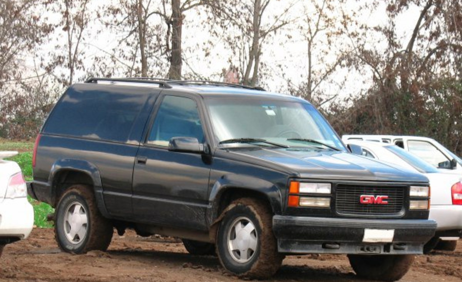 GMC Yukon I (GMT400, 3-door) 5.7 V8 (210 Hp) Automatic 1992, 1993, 1994, 1995, 1996, 1997, 1998, 1999 