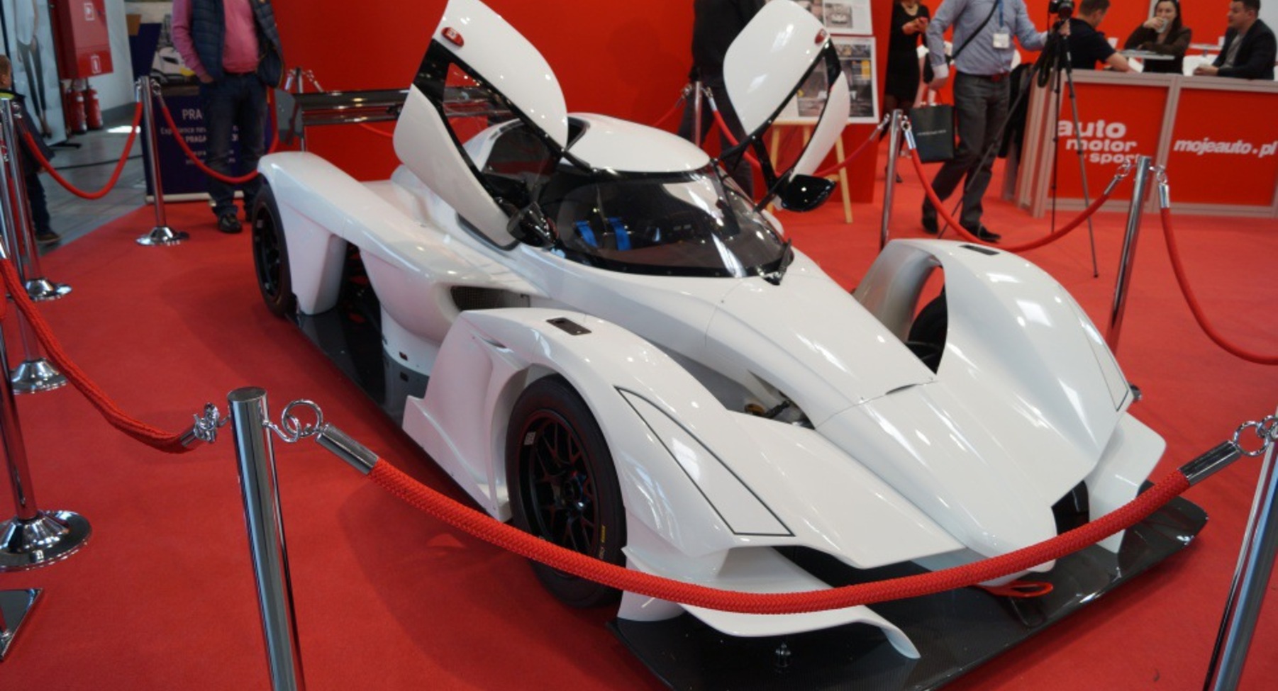 Praga R1 2.0 (210 Hp) Automatic 2013, 2014, 2015, 2016, 2017, 2018, 2019, 2020, 2021 