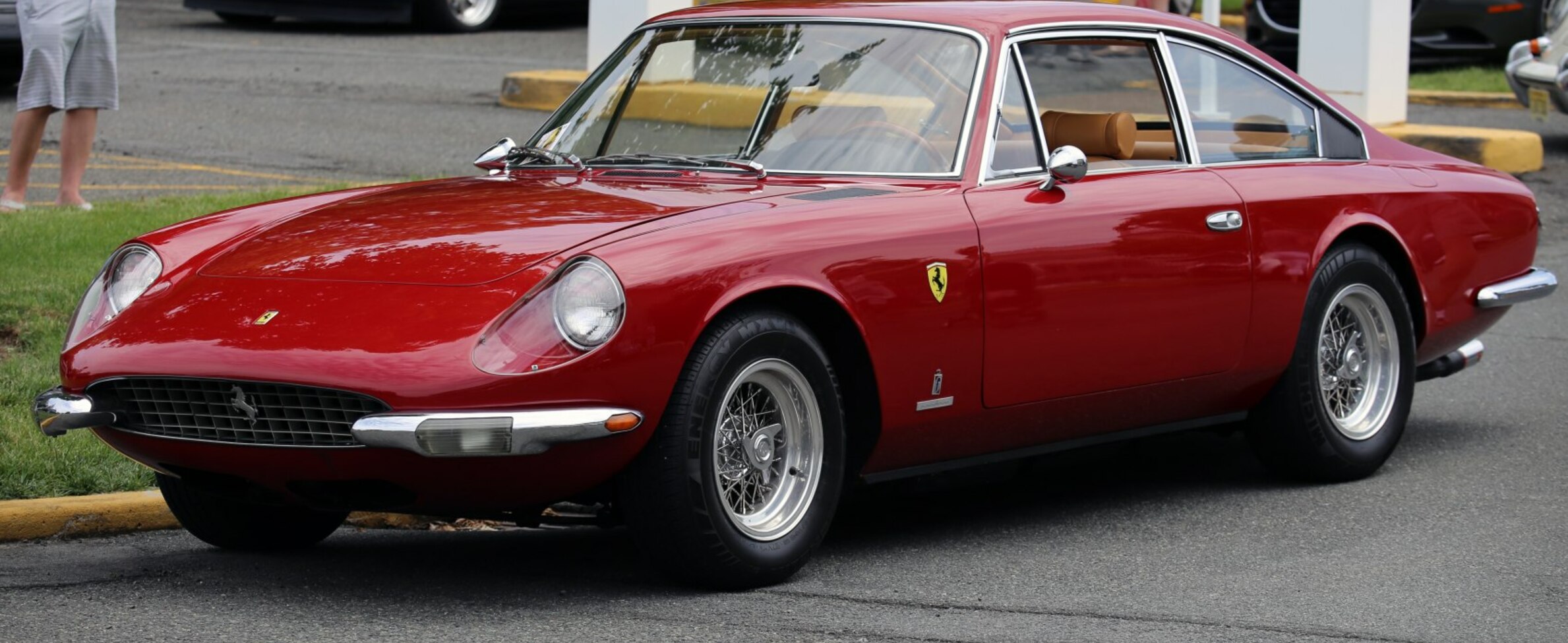 Ferrari 365 GT 2+2 4.4 V12 (320 Hp) 1967, 1968, 1969, 1970, 1971 