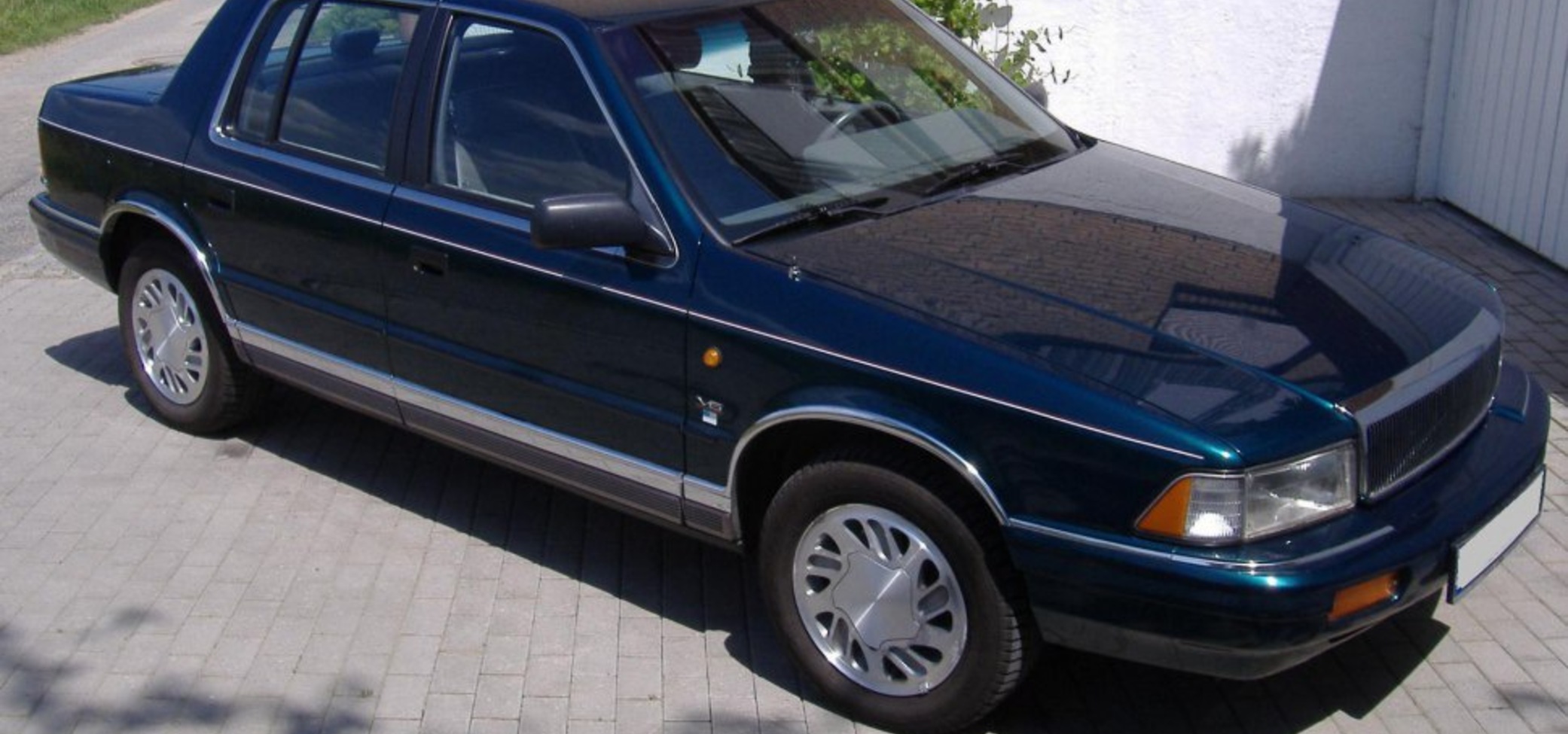 Chrysler Saratoga 2.5 i (97 Hp) 1989, 1990, 1991, 1992, 1993, 1994, 1995 