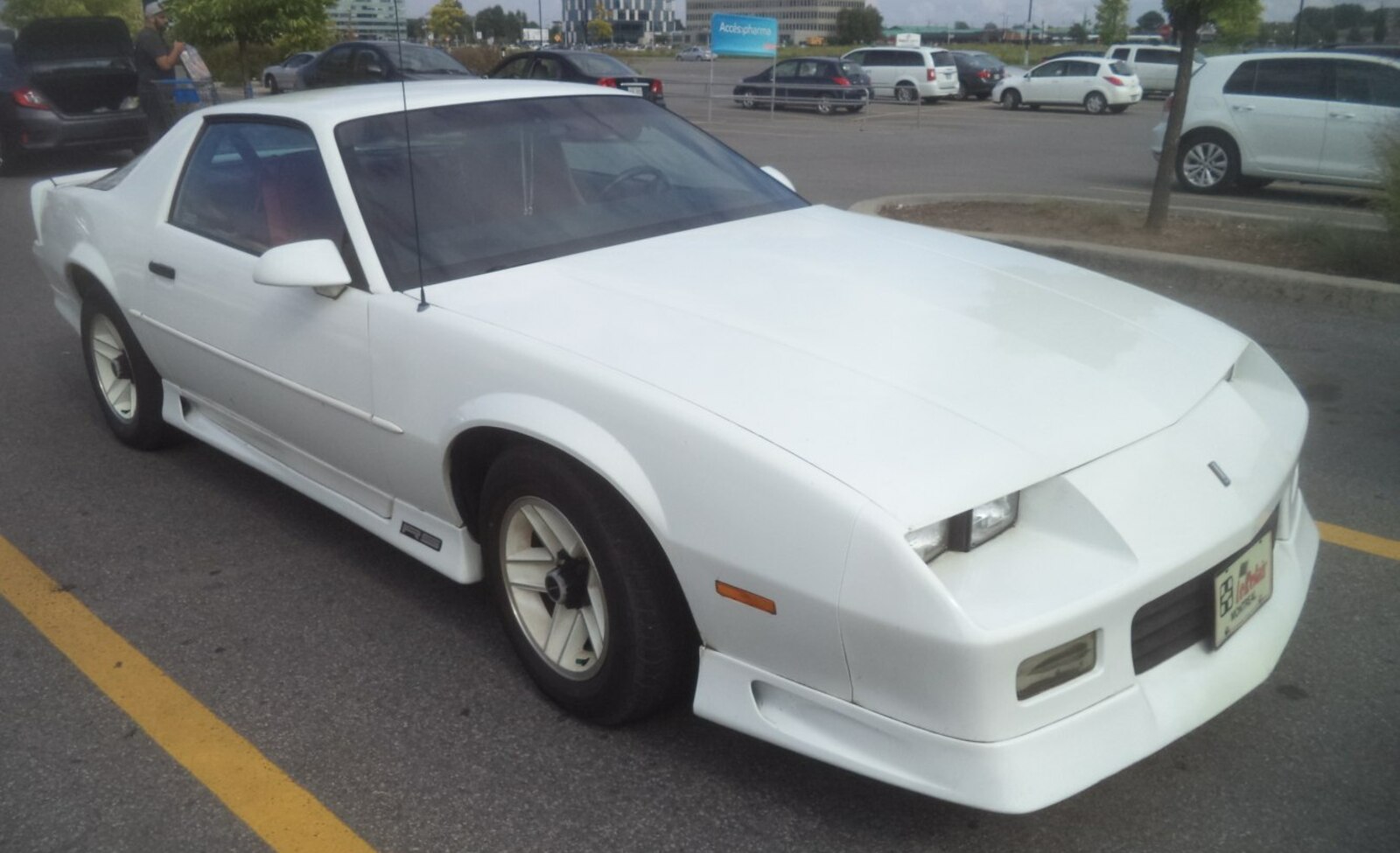 Chevrolet Camaro III (facelift 1991) 3.1 V6 MFI (140 Hp) 1991, 1992