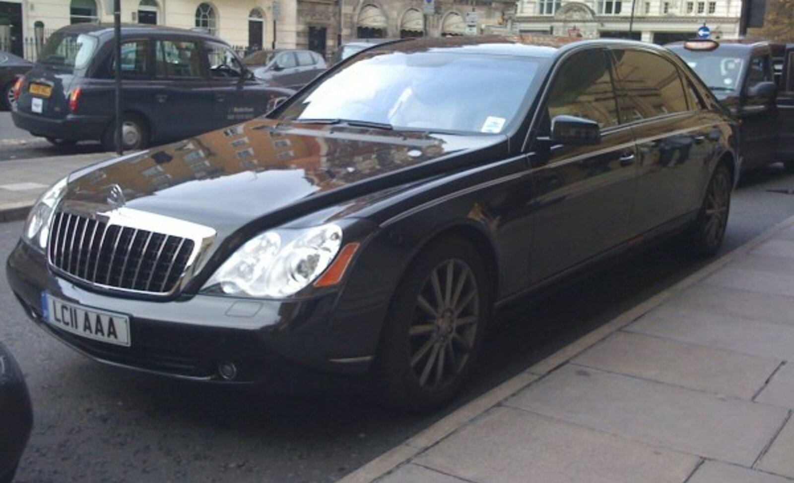 Maybach 57 Zeppelin 6.0 V12 (640 Hp) 2009 