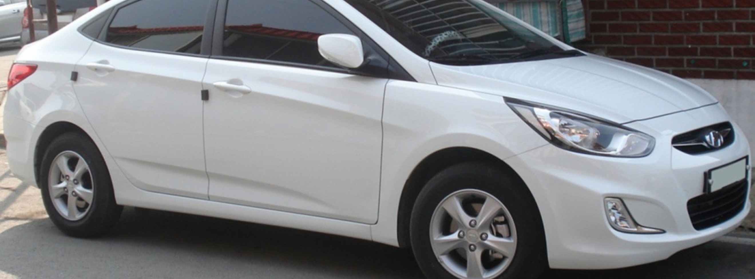 Hyundai Solaris I Sedan 1.4 MPI (107 Hp) 2011, 2012, 2013, 2014 