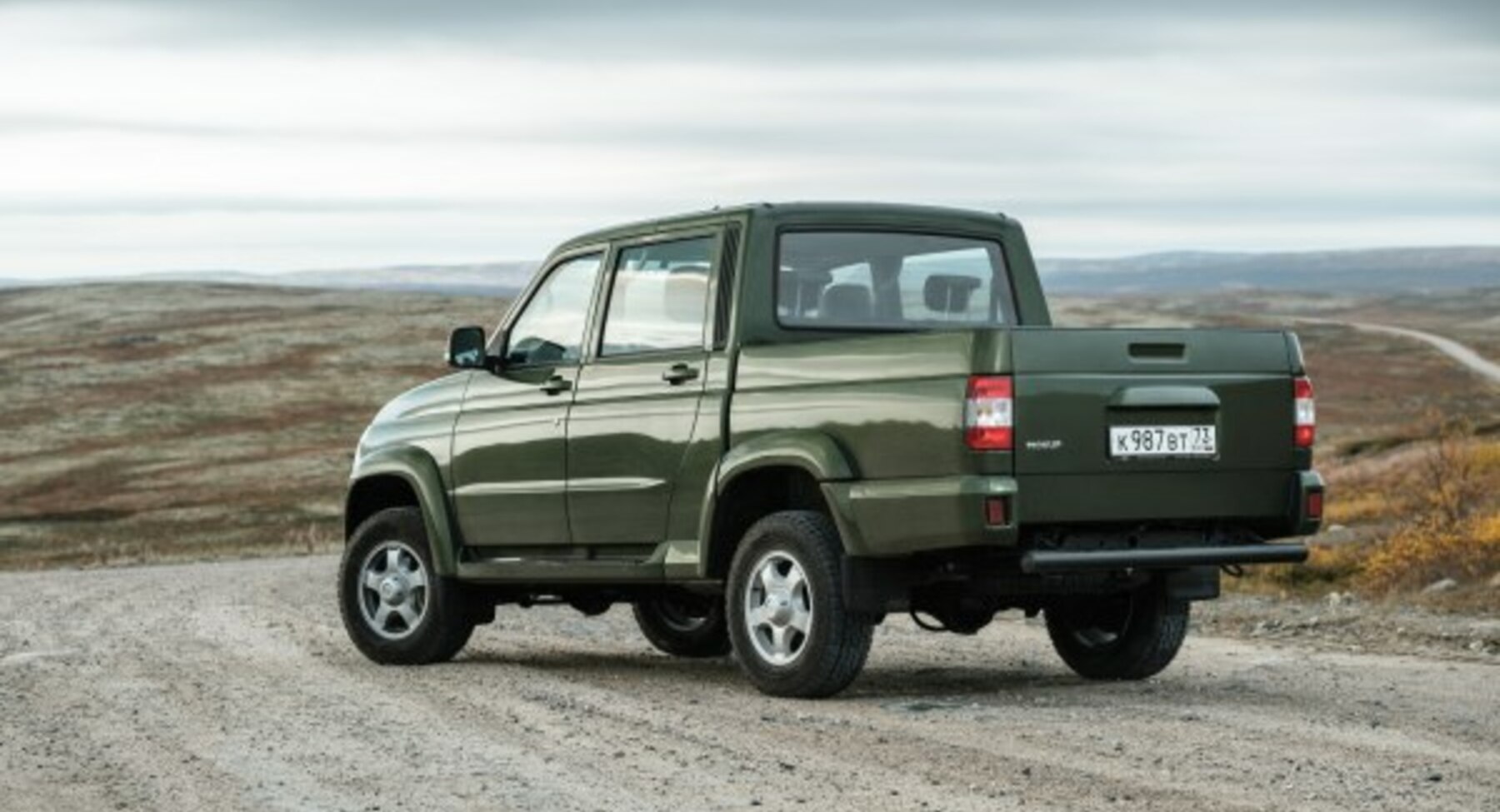 UAZ Pickup (23632, facelift 2016) 2.7 (150 Hp) 4x4 Automatic 2016, 2017, 2018, 2019, 2020, 2021 