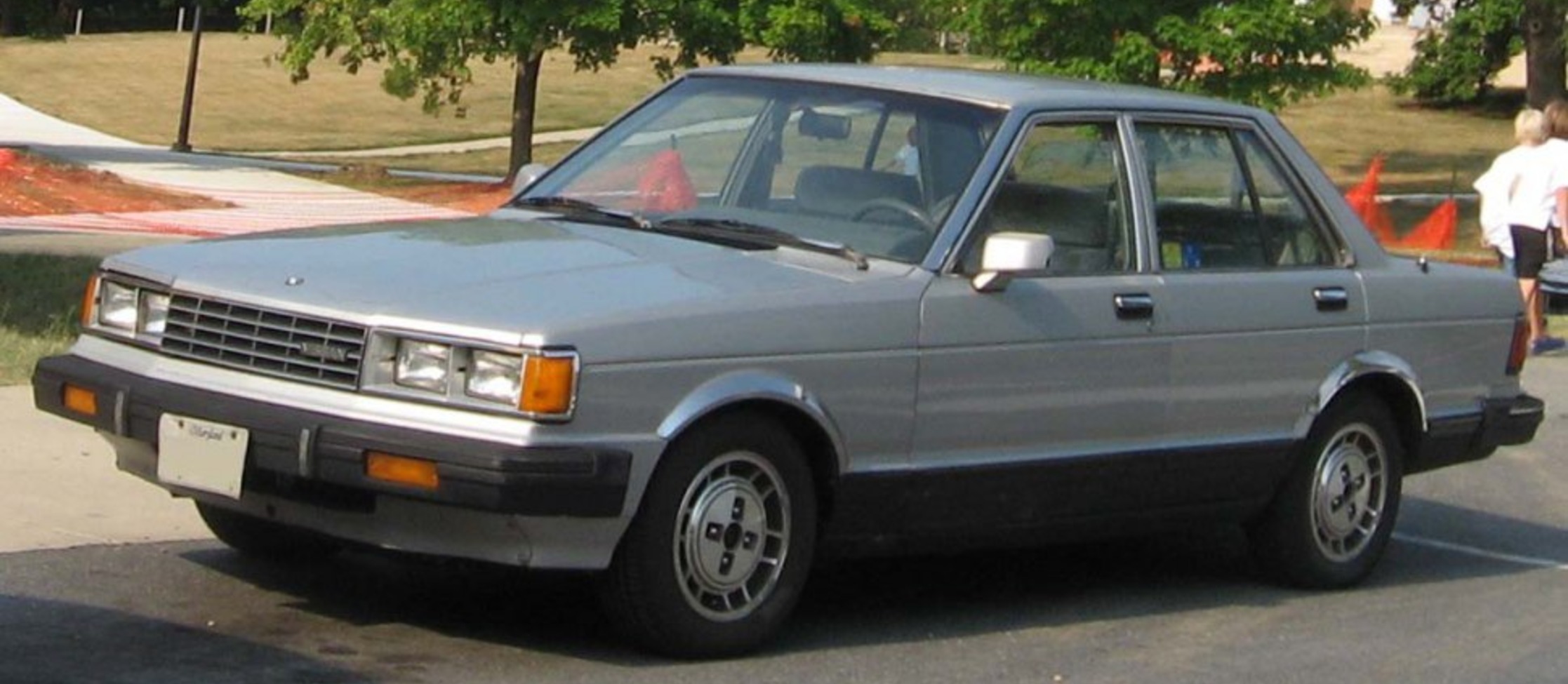 Nissan Maxima I (G910) 2.4 (120 Hp) Automatic 1983, 1984 