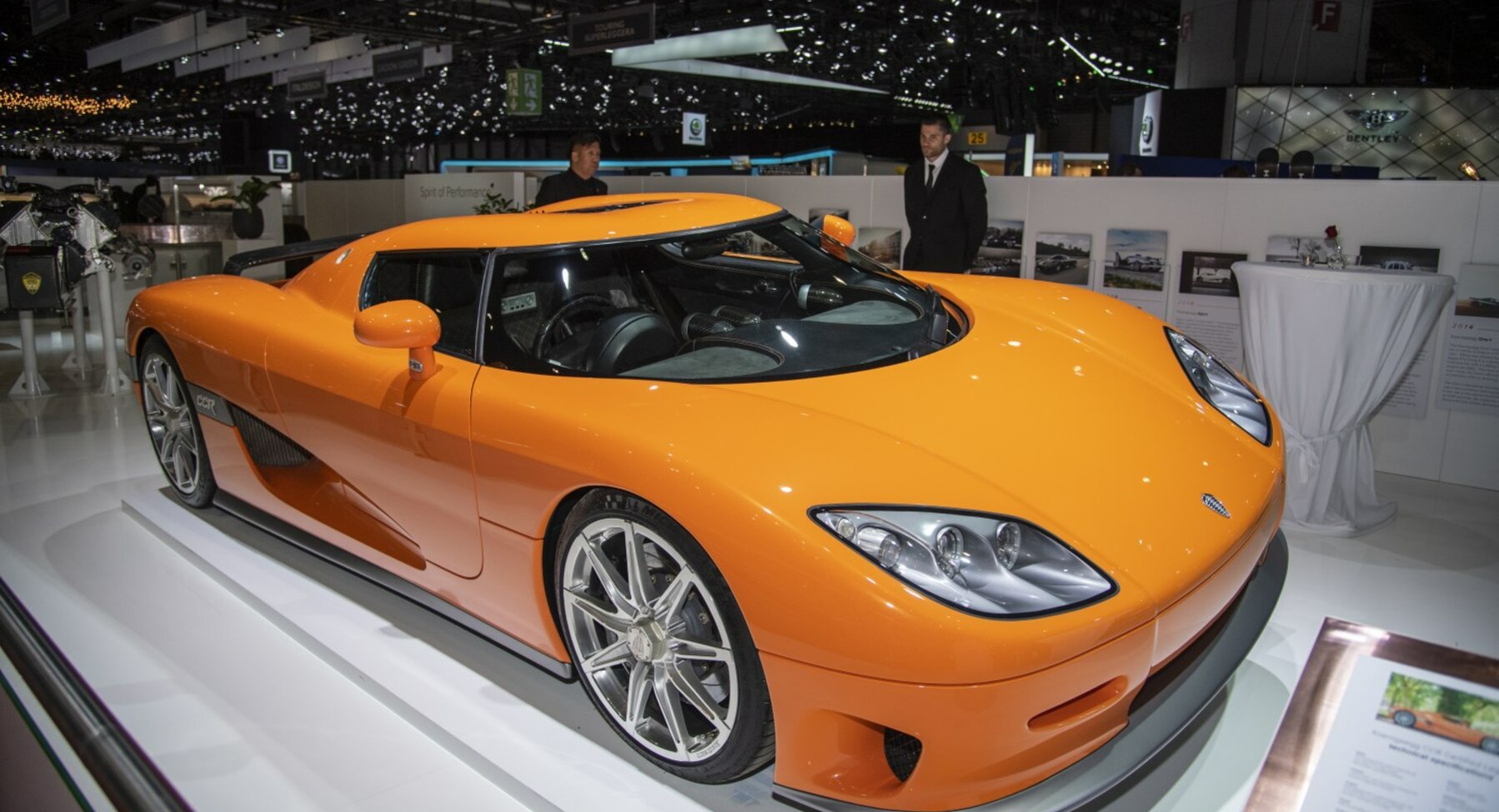 Koenigsegg CCR 4.7 i V8 32V (806 Hp) 2004, 2005, 2006 