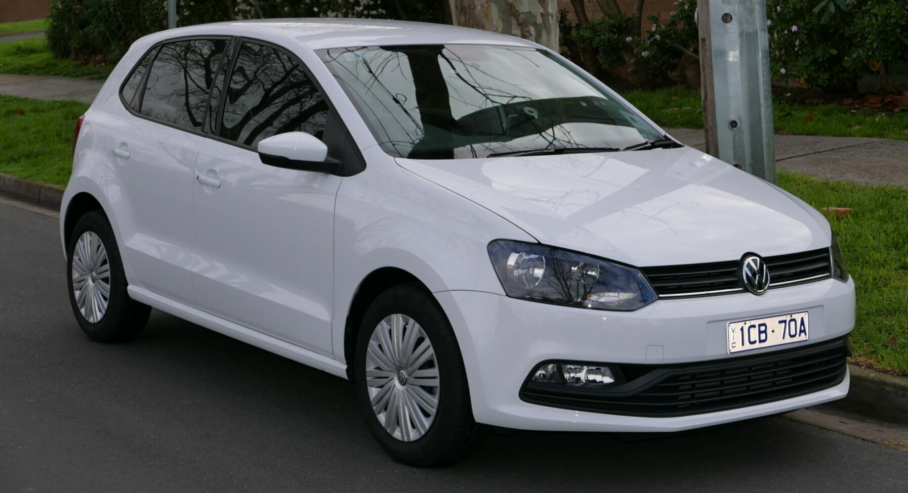 Volkswagen Polo V (facelift 2014) 1.4 TDI BlueMotion (75 Hp) 2014, 2015 