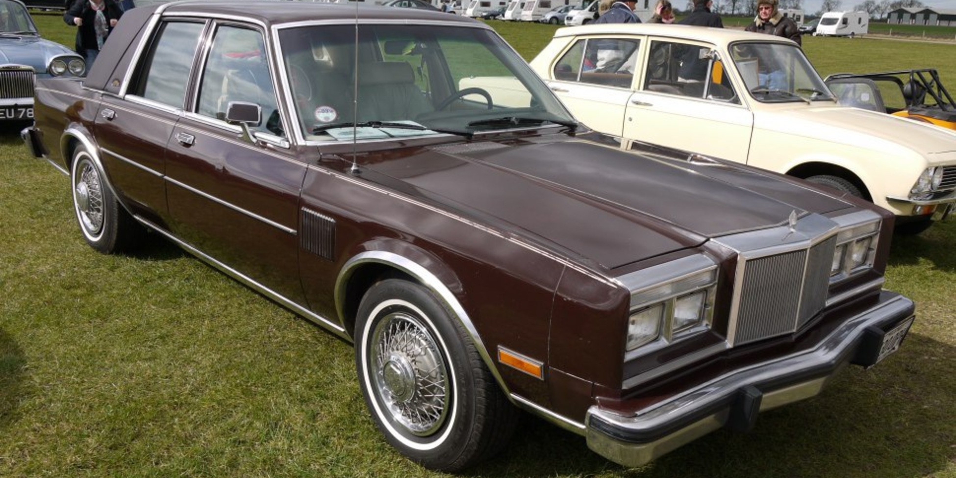 Chrysler Fifth Avenue I 5.2 V8 (175 Hp) 1982, 1983, 1984, 1985, 1986, 1987, 1988, 1989 