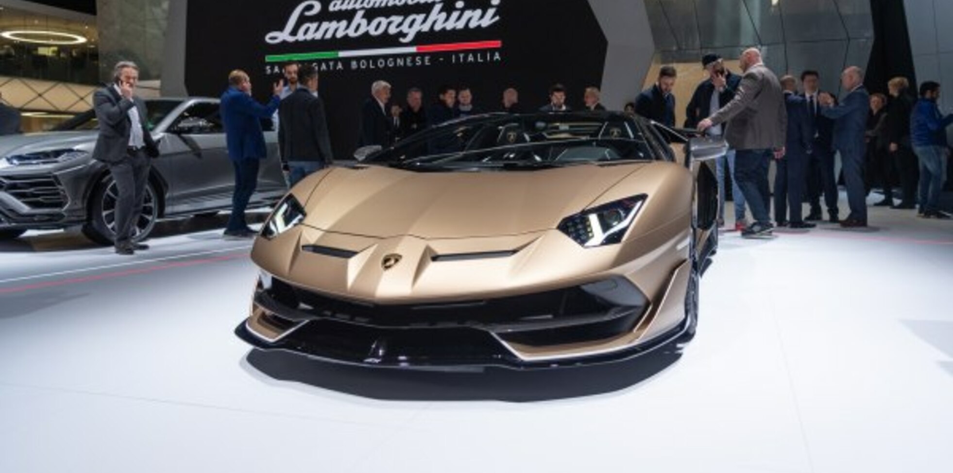 Lamborghini Aventador SVJ Roadster 6.5 V12 (770 Hp) 4WD ISR 2018, 2019, 2020, 2021 