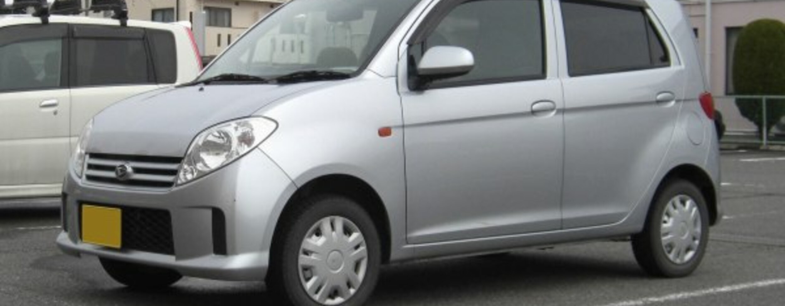 Daihatsu Max 0.7 i 12V R (64 Hp) 2001, 2002, 2003 