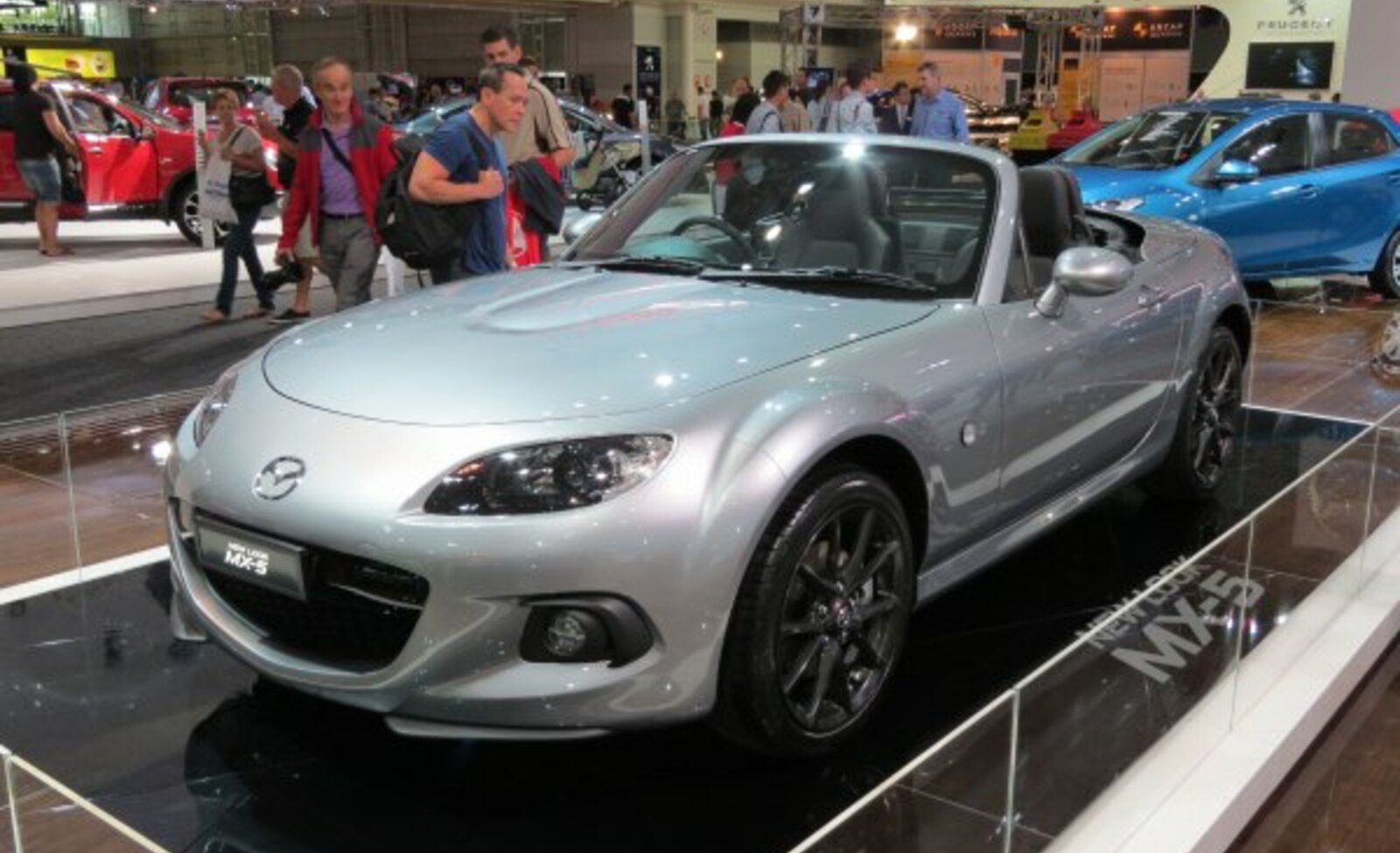 Mazda MX-5 III Roadster (facelift 2012) 2.0 MZR (160 Hp) 2012, 2013, 2014, 2015 