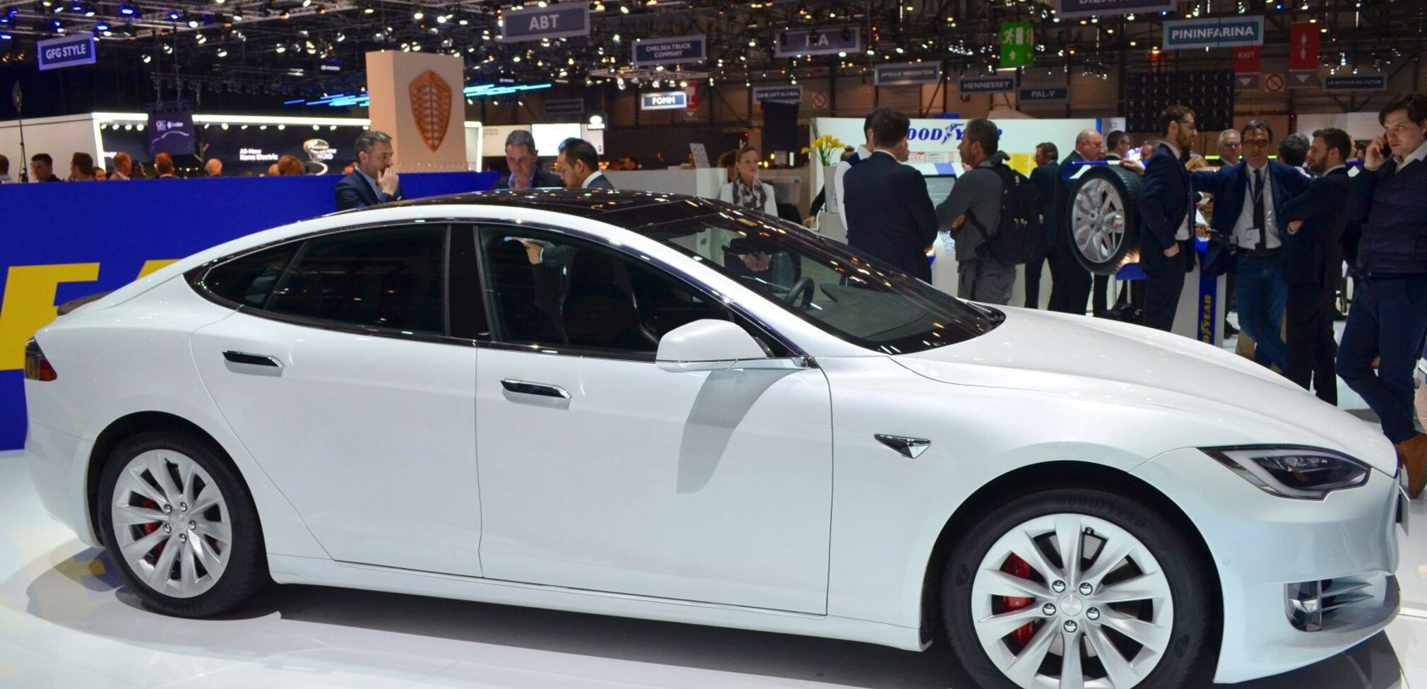 Tesla Model S (facelift 2016) 70D (332 Hp) AWD 2015, 2016 