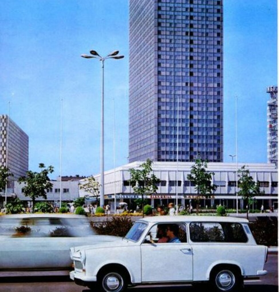 Trabant P 601 Universal 0.6 (26 Hp) 1963, 1964, 1965, 1966, 1967, 1968, 1969, 1970, 1971, 1972, 1973, 1974, 1975, 1976, 1977, 1978, 1979, 1980, 1981, 1982, 1983, 1984, 1985 