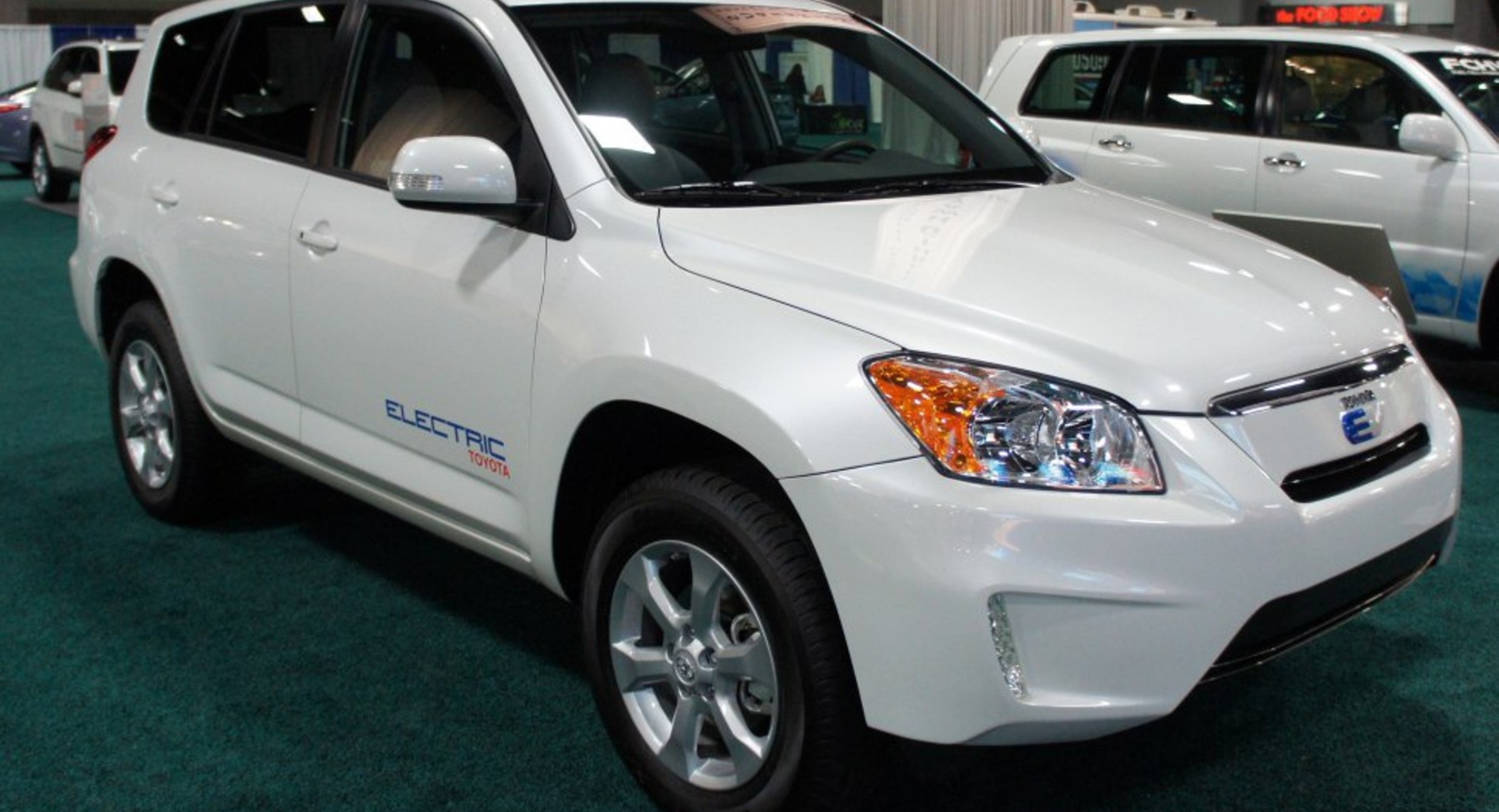 Toyota RAV4 EV II (QEA38) 50 kWh (154 Hp) 2012, 2013, 2014 