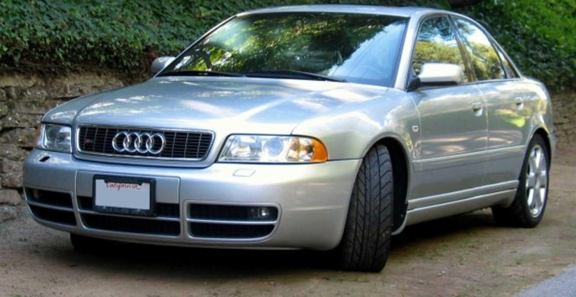 Audi S4 (8D,B5) 2.7 BiTurbo V6 (265 Hp) quattro 1997, 1998, 1999, 2000, 2001 