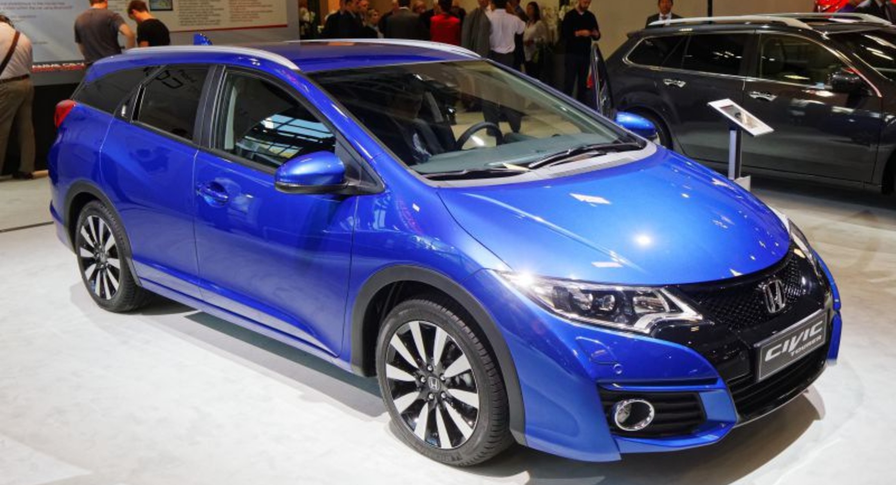 Honda Civic IX Tourer (facelift 2014) 1.8 i-VTEC (142 Hp) Automatic 2014, 2015, 2016, 2017 