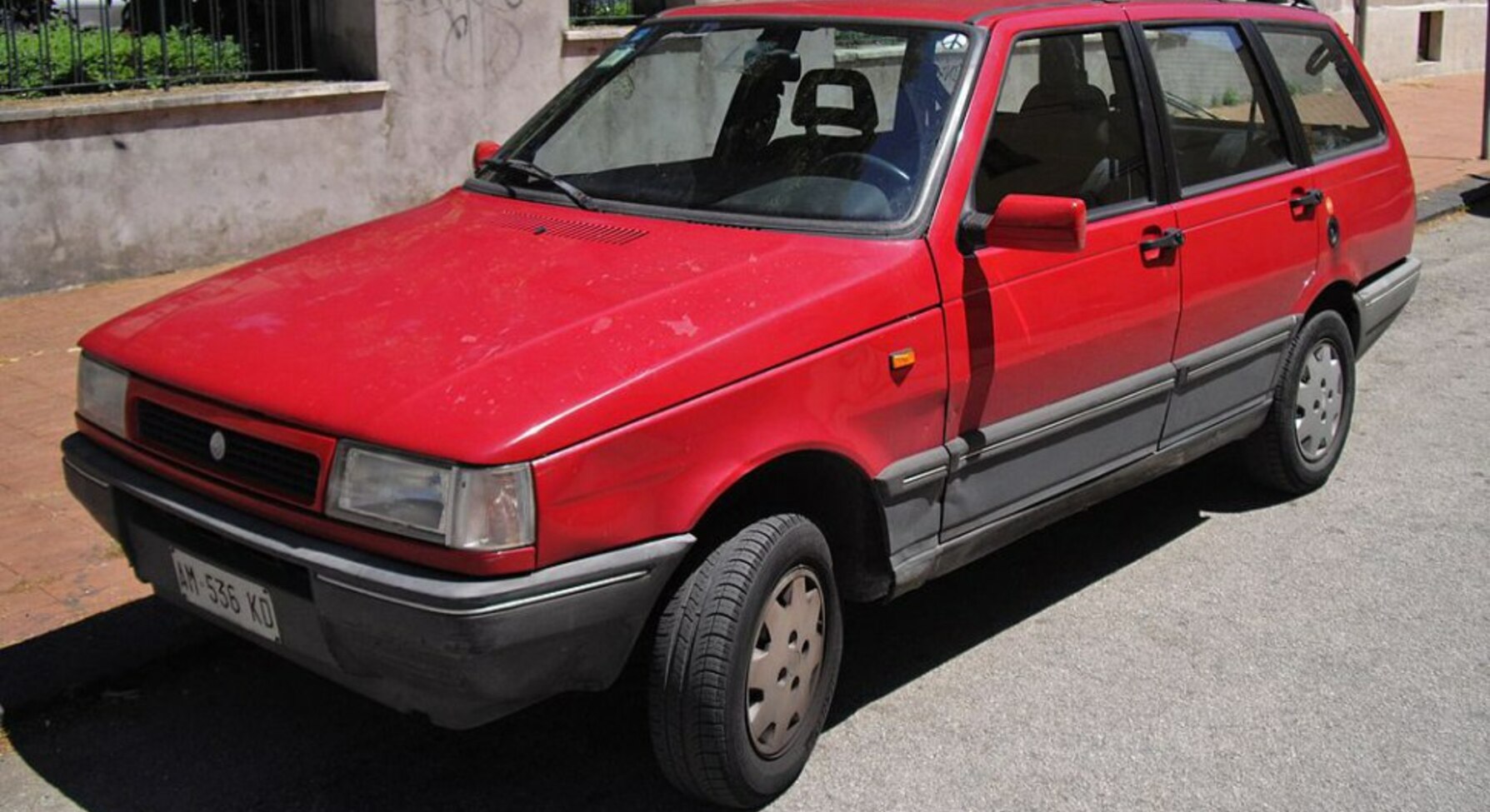 Innocenti Elba 1.6  i (76 Hp) 1986, 1987, 1988, 1989, 1990, 1991, 1992, 1993, 1994, 1995, 1996 