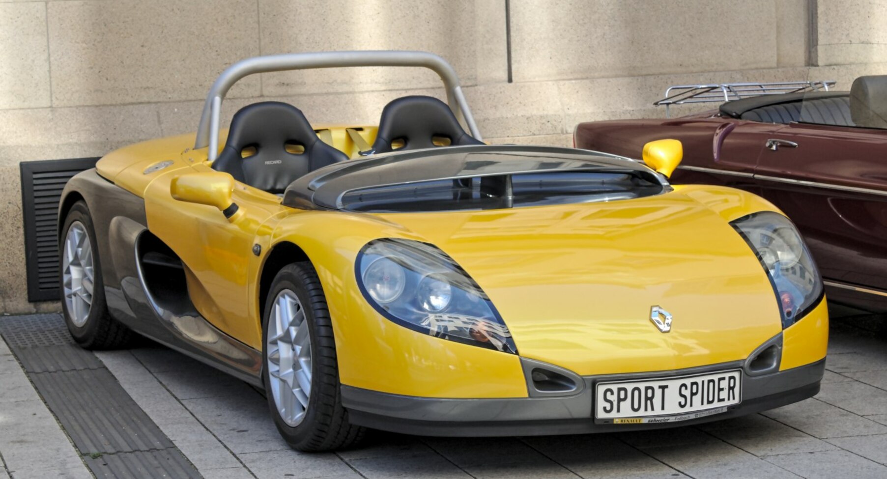 Renault Sport Spider 2.0 i 16V (150 Hp) 1995, 1996, 1997, 1998, 1999 