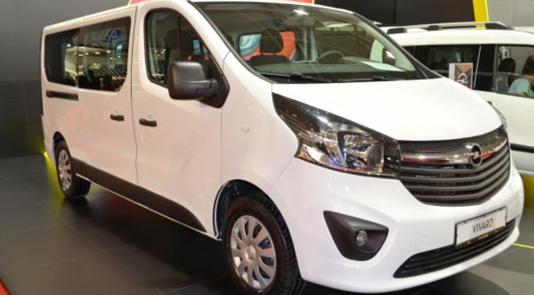 Opel Vivaro B 1.6 CDTI (116 Hp) 2014, 2015 