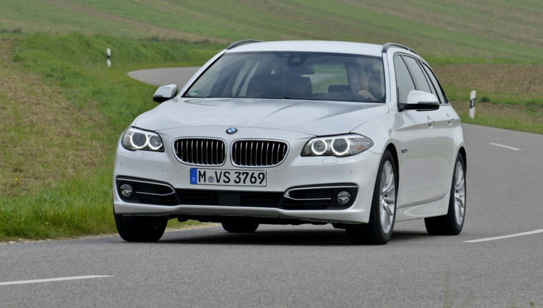 BMW 5 Series Touring (F11 LCI, Facelift 2013) 518d (143 Hp) 2013, 2014 