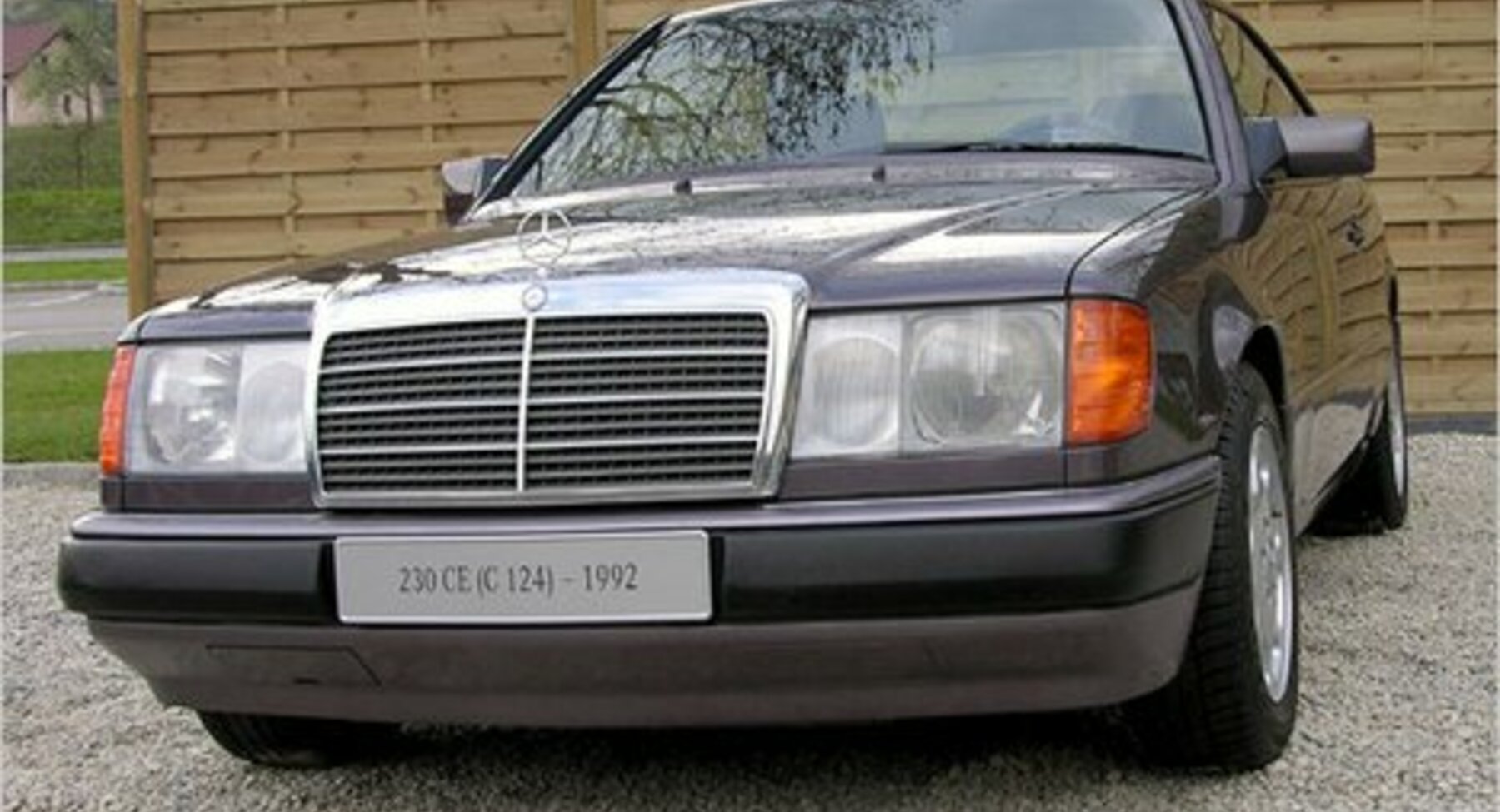 Mercedes-Benz 230 (W124) 230 E (136 Hp) 1985, 1986, 1987, 1988, 1989 