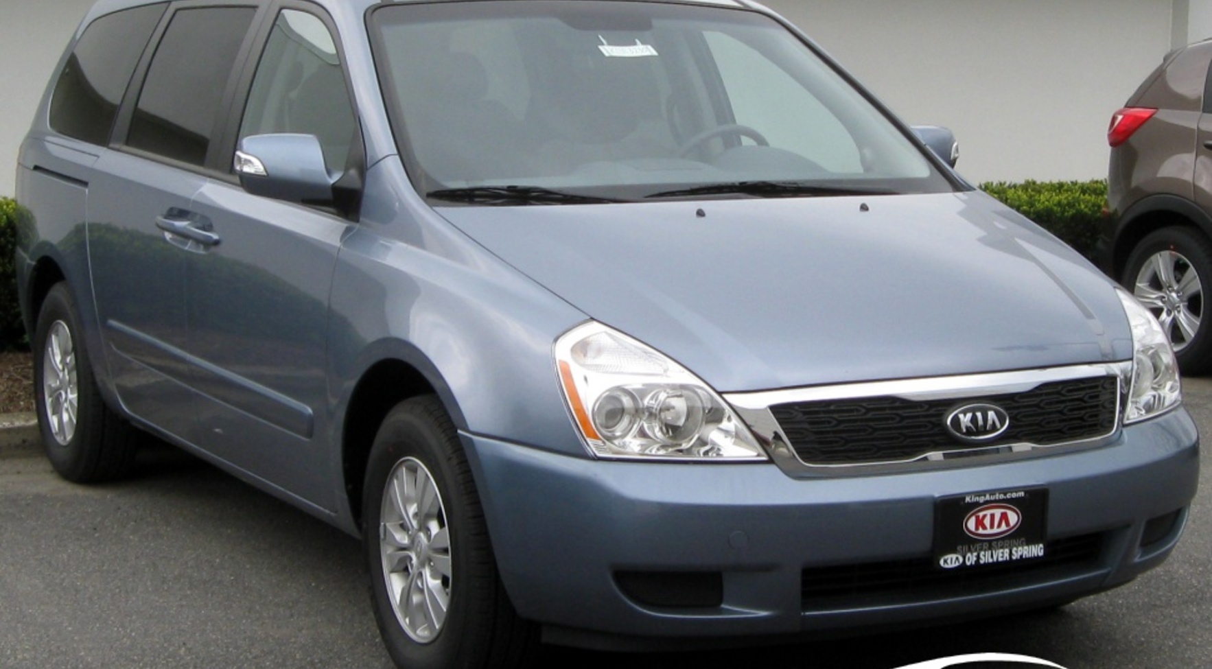 Kia Carnival II (VQ, facelift 2010) 3.8i V6 (254 Hp) Automatic 2010, 2011, 2012, 2013, 2014 