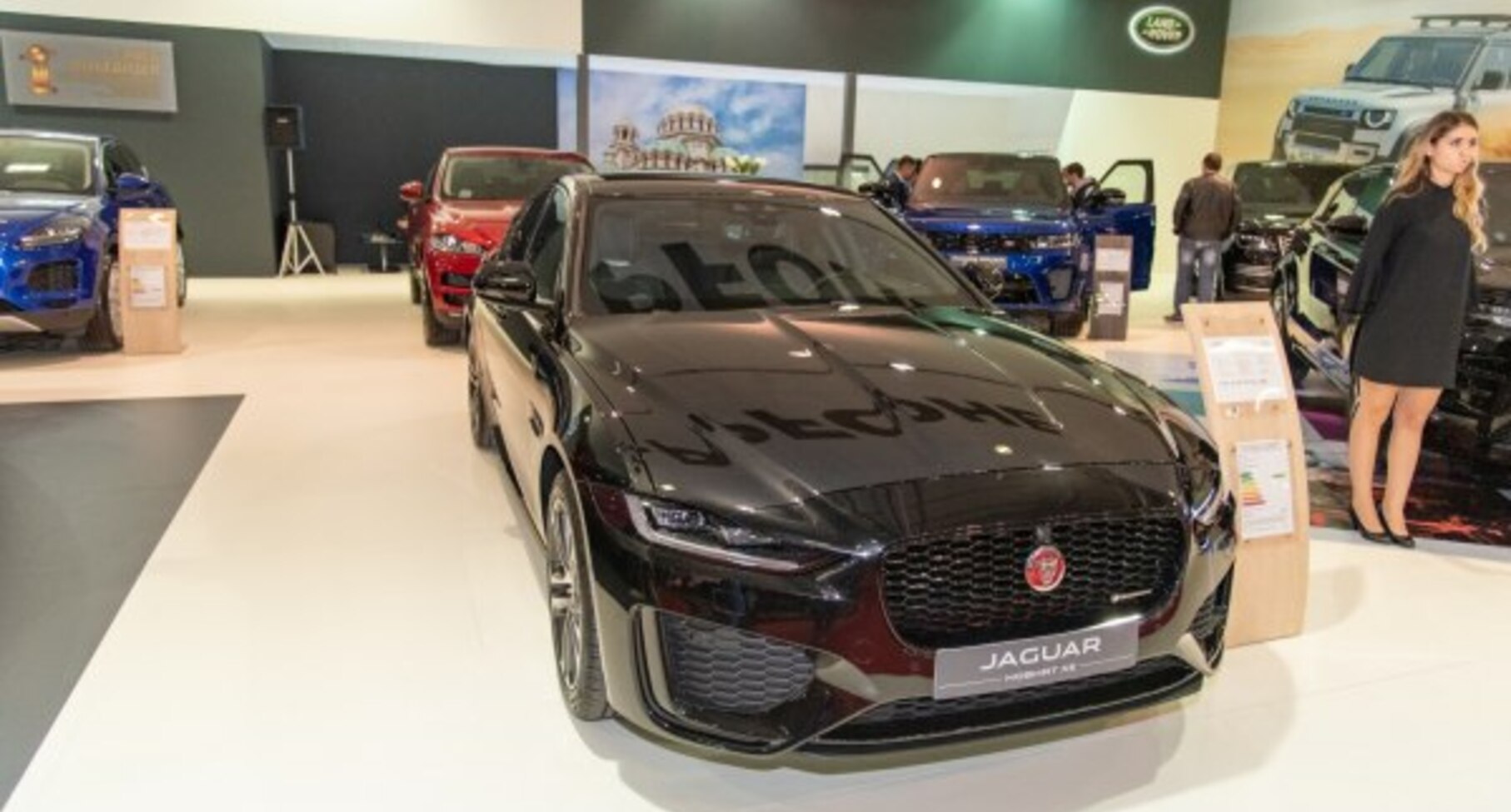 Jaguar XE (X760, facelift 2019) P250 (250 Hp) AWD Automatic 2019, 2020 